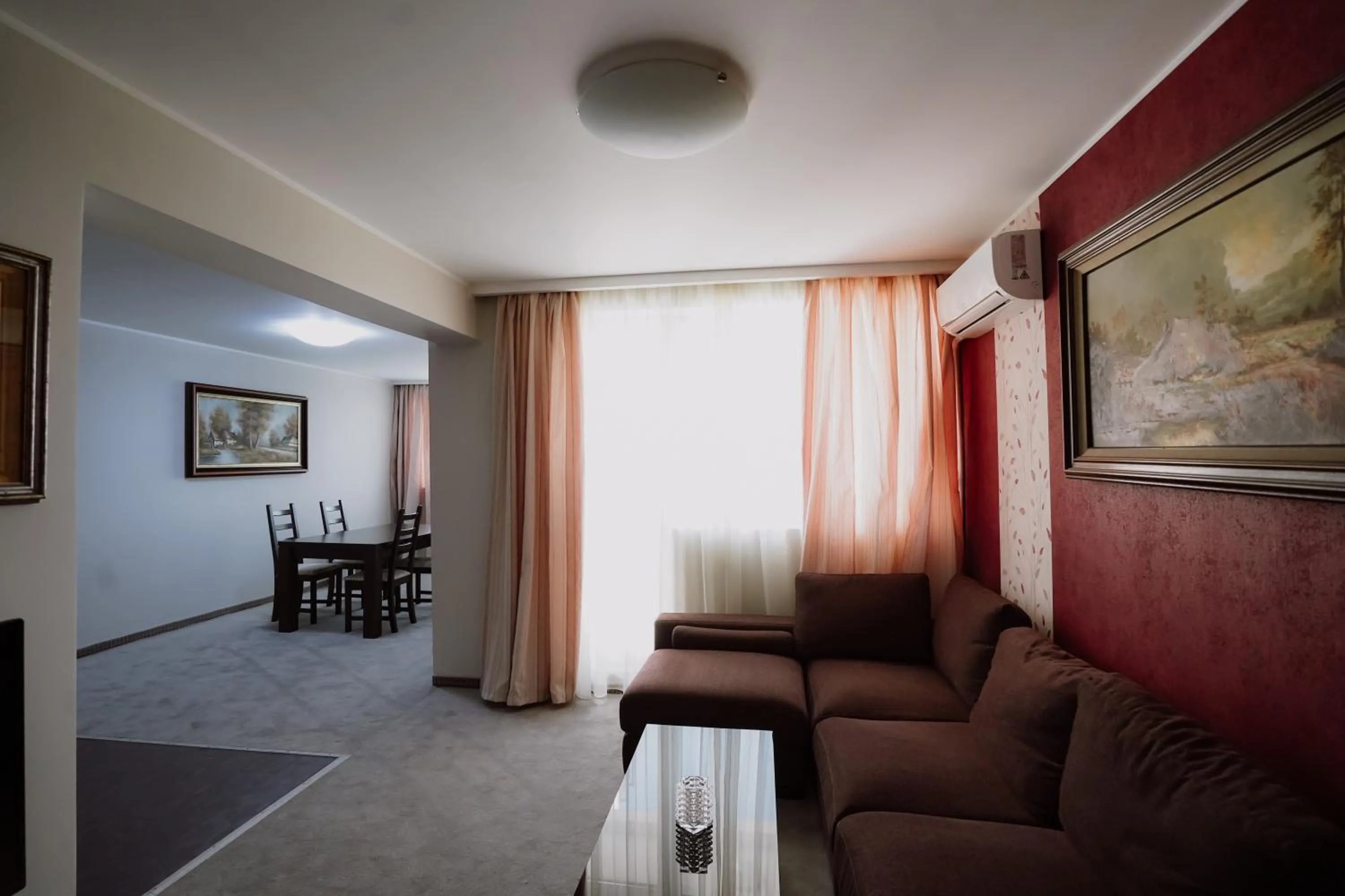 Rovno Hotel