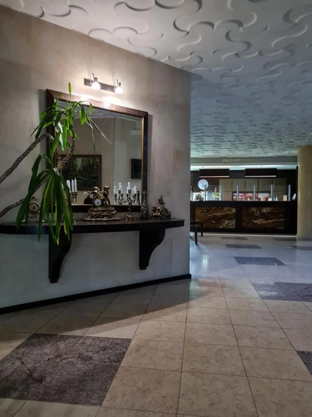 Rovno Hotel