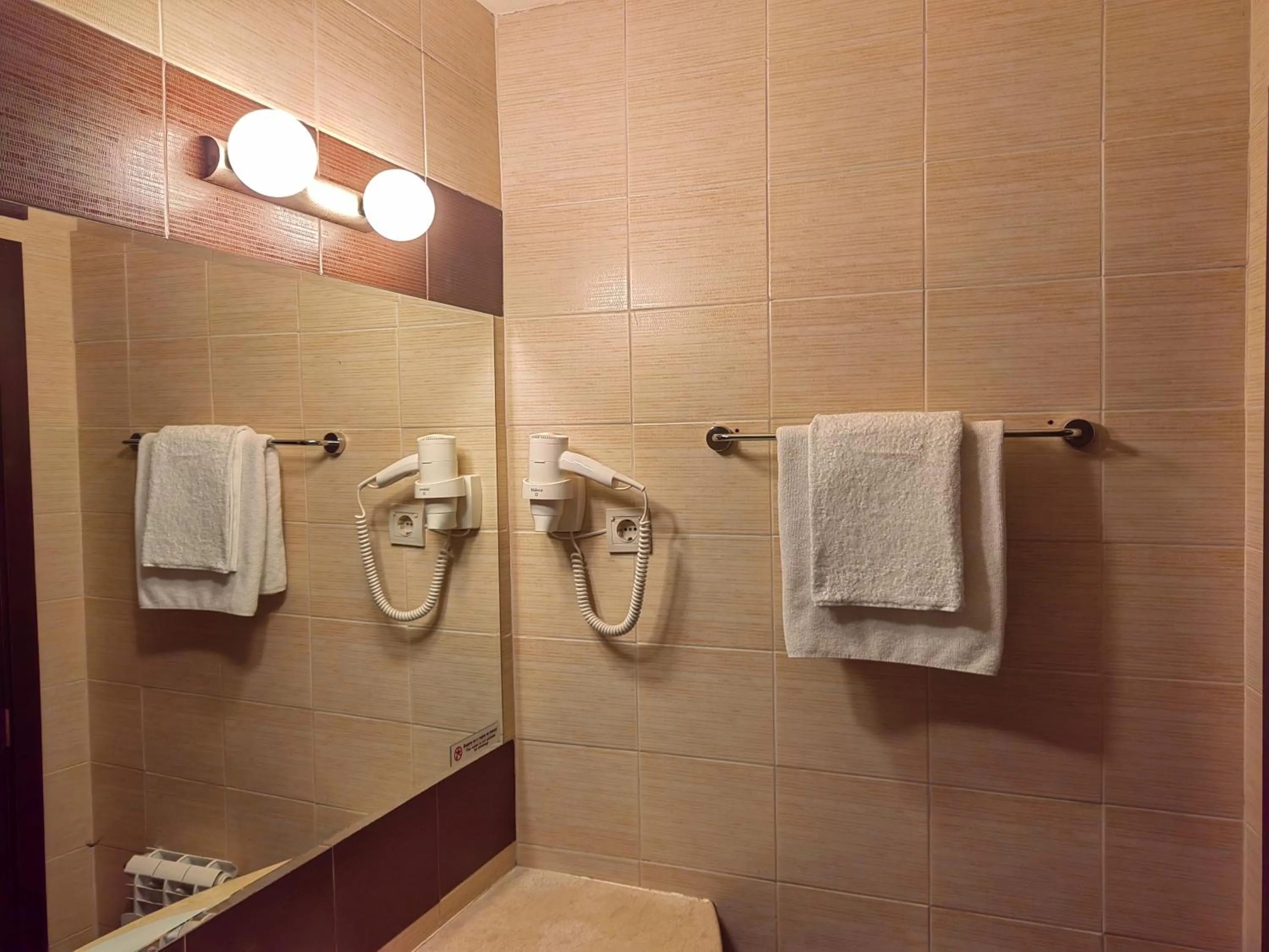 Rovno Hotel