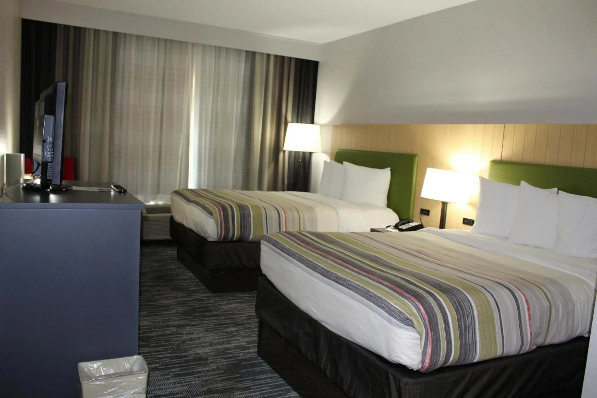 Bedroom, Bed in Country Inn & Suites by Radisson, Rock Hill, SC