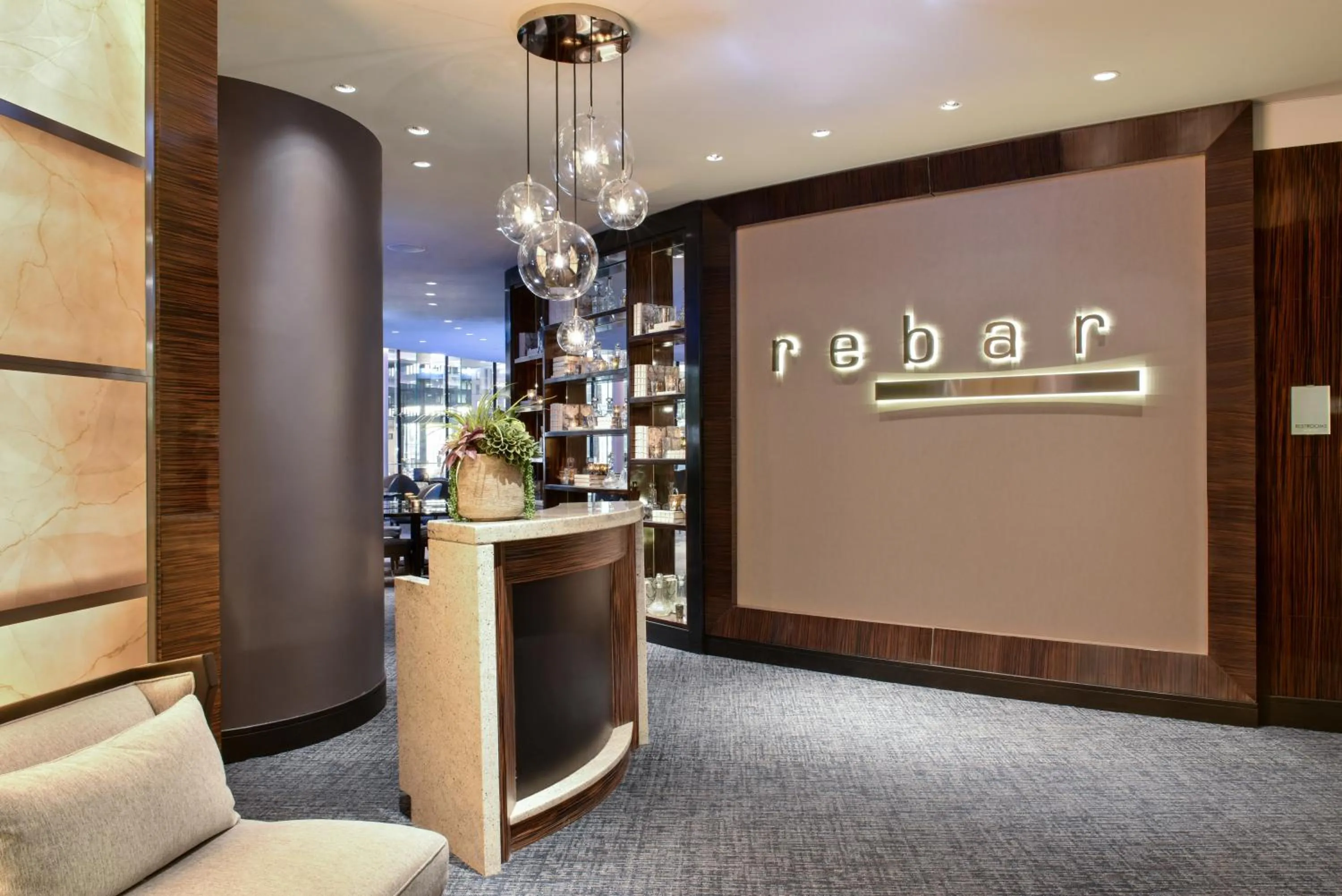 Lounge or bar in Trump International Hotel & Tower Chicago