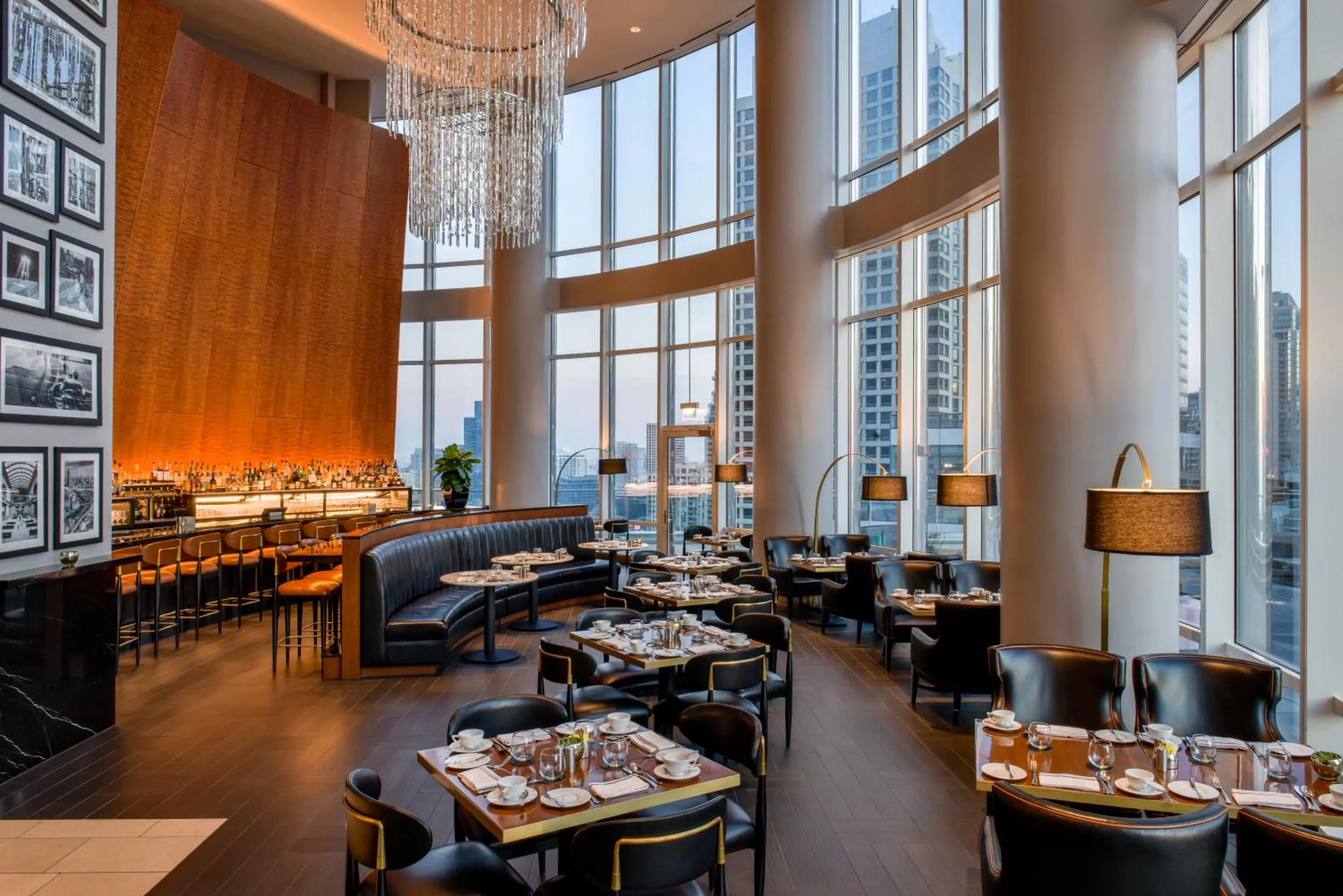 Restaurant/places to eat in Trump International Hotel & Tower Chicago