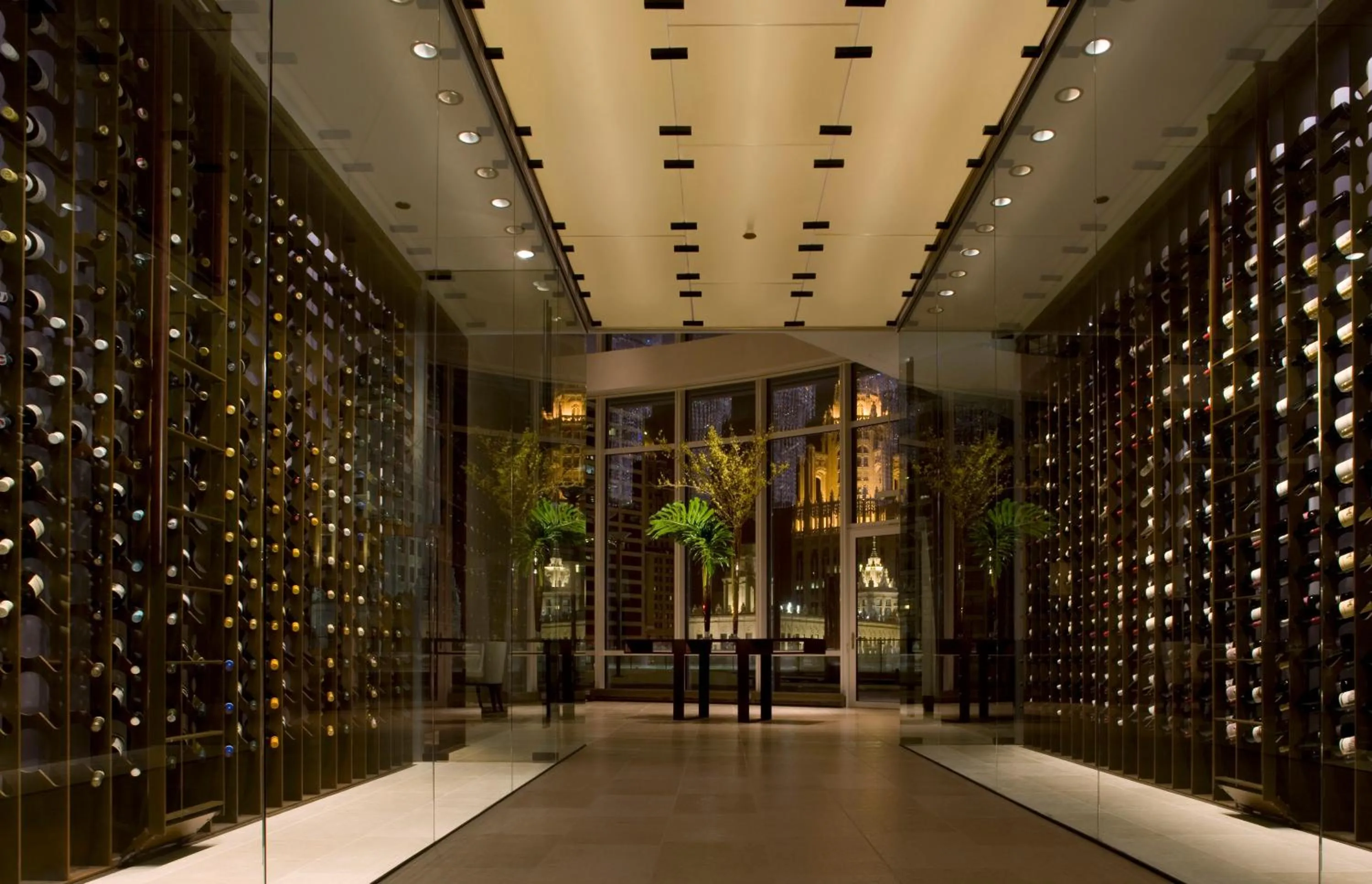 Restaurant/places to eat in Trump International Hotel & Tower Chicago