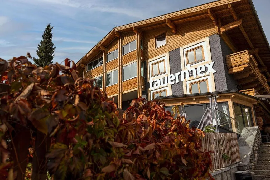 Property building in Hotel Restaurant tauernhex