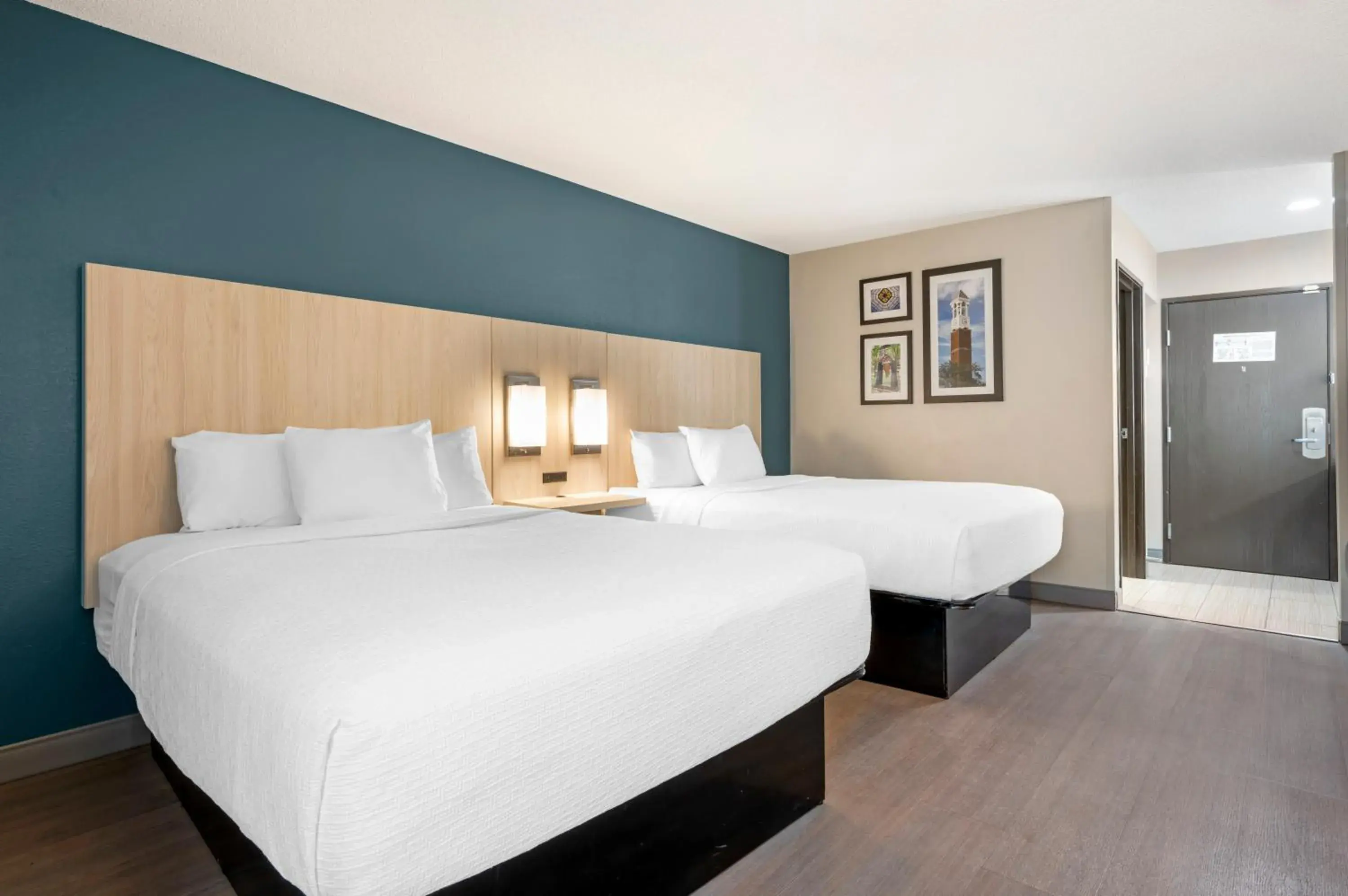 Photo of the whole room, Bed in Best Western Plus Lafayette Hotel University Area Photo of the whole room, Bed in Best Western Plus Lafayette Hotel University Area