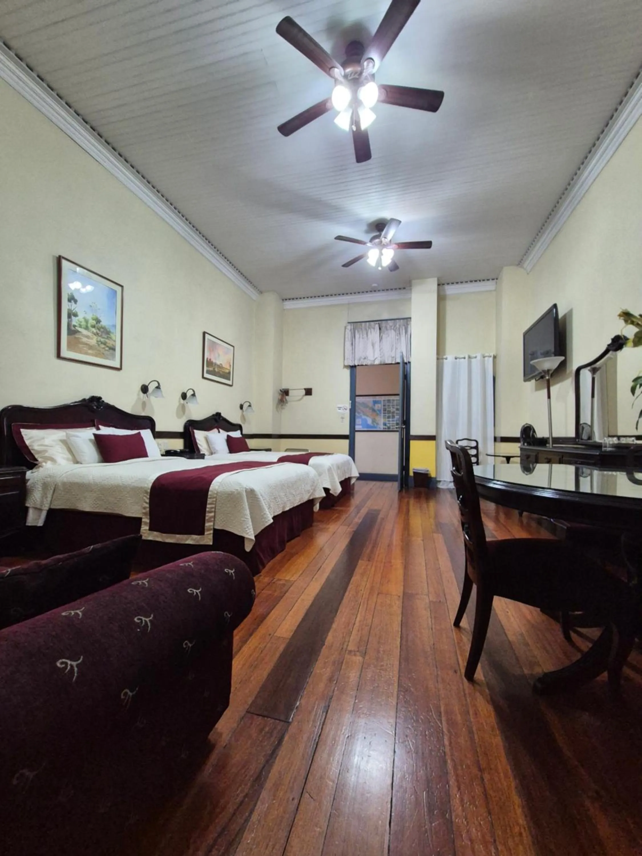 Bedroom, Bed in Hotel Santo Tomas / Historical Property