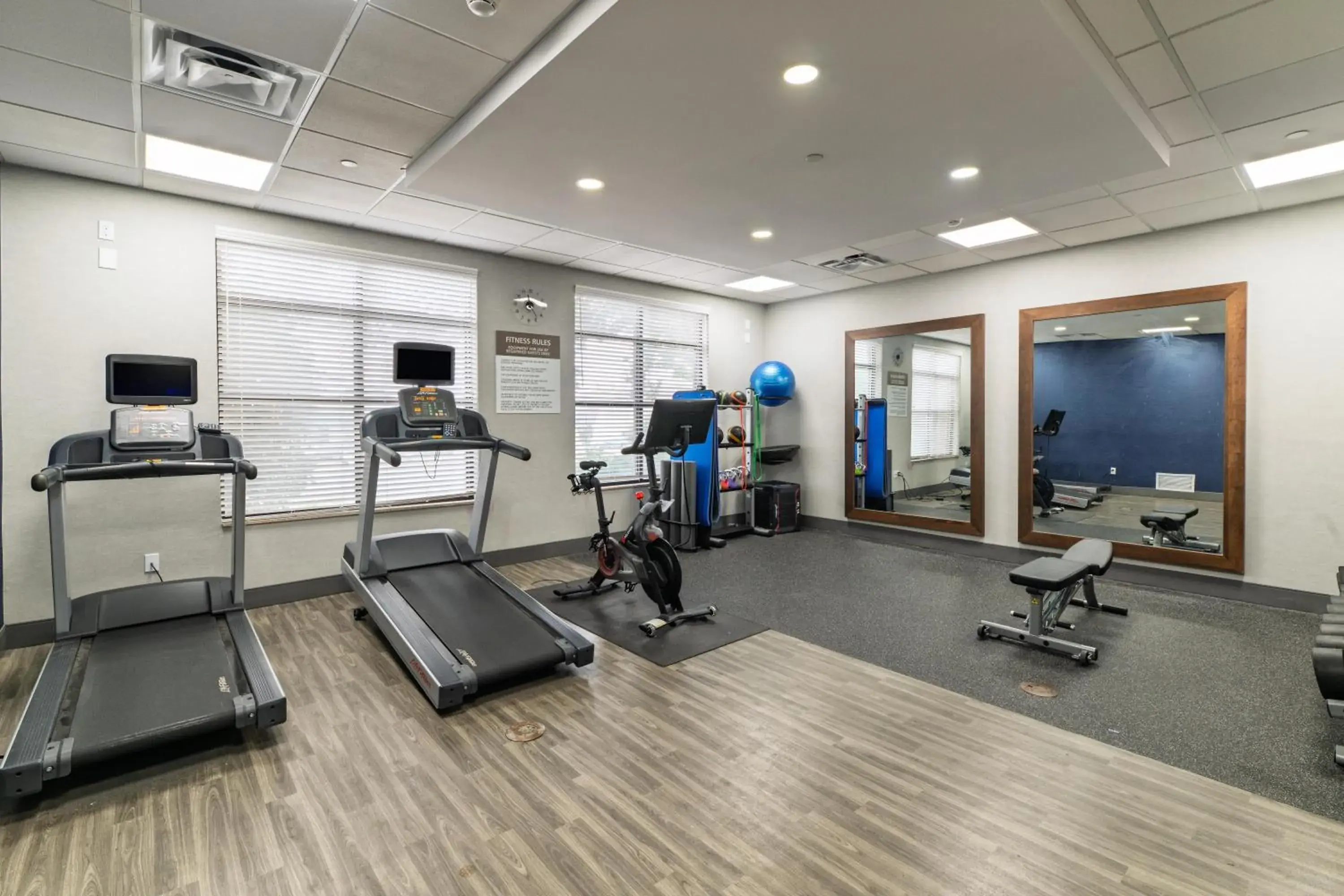 Fitness centre/facilities in Hampton Inn & Suites-Florence Downtown Fitness centre/facilities in Hampton Inn & Suites-Florence Downtown