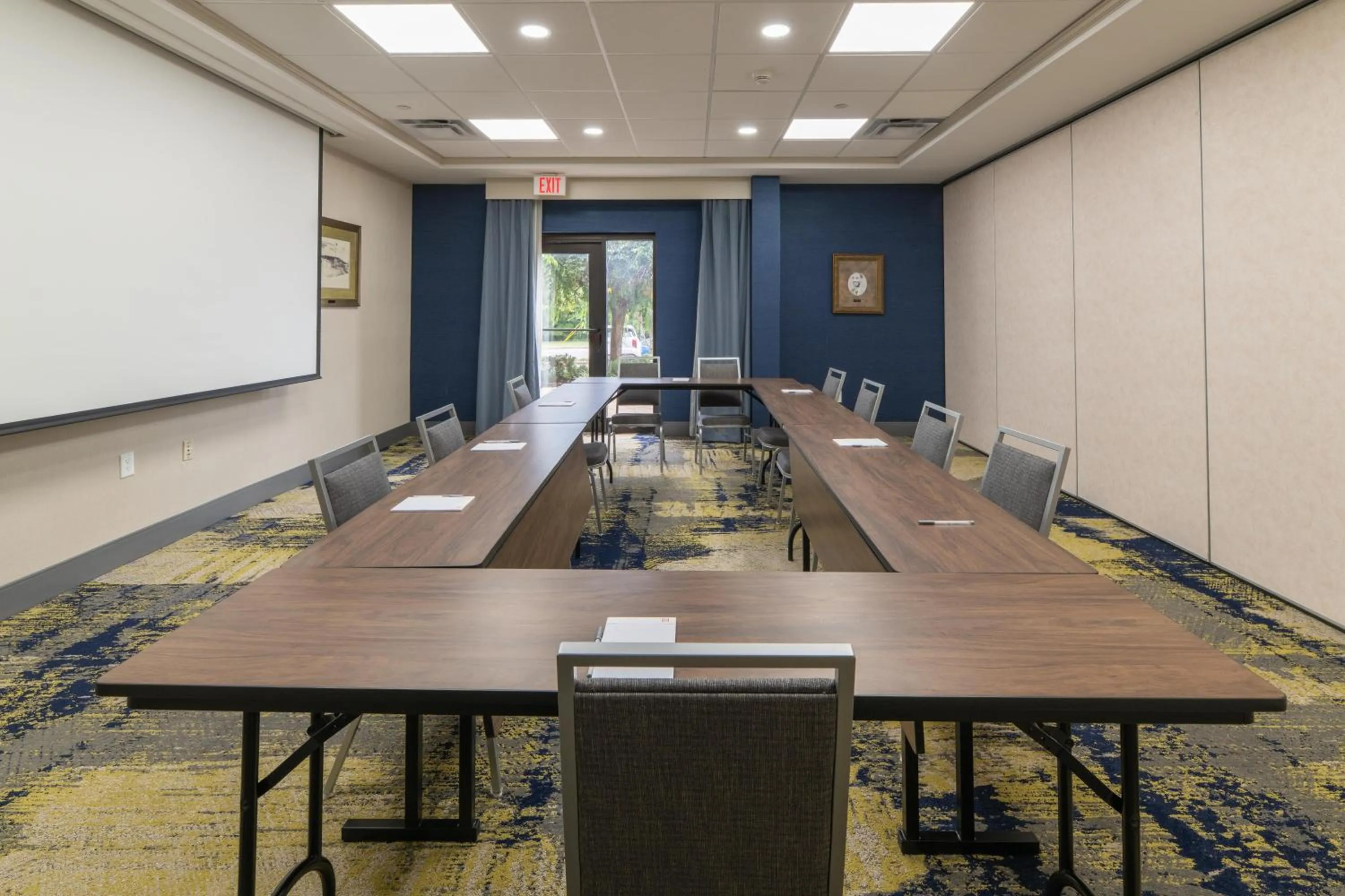 Meeting/conference room in Hampton Inn & Suites-Florence Downtown