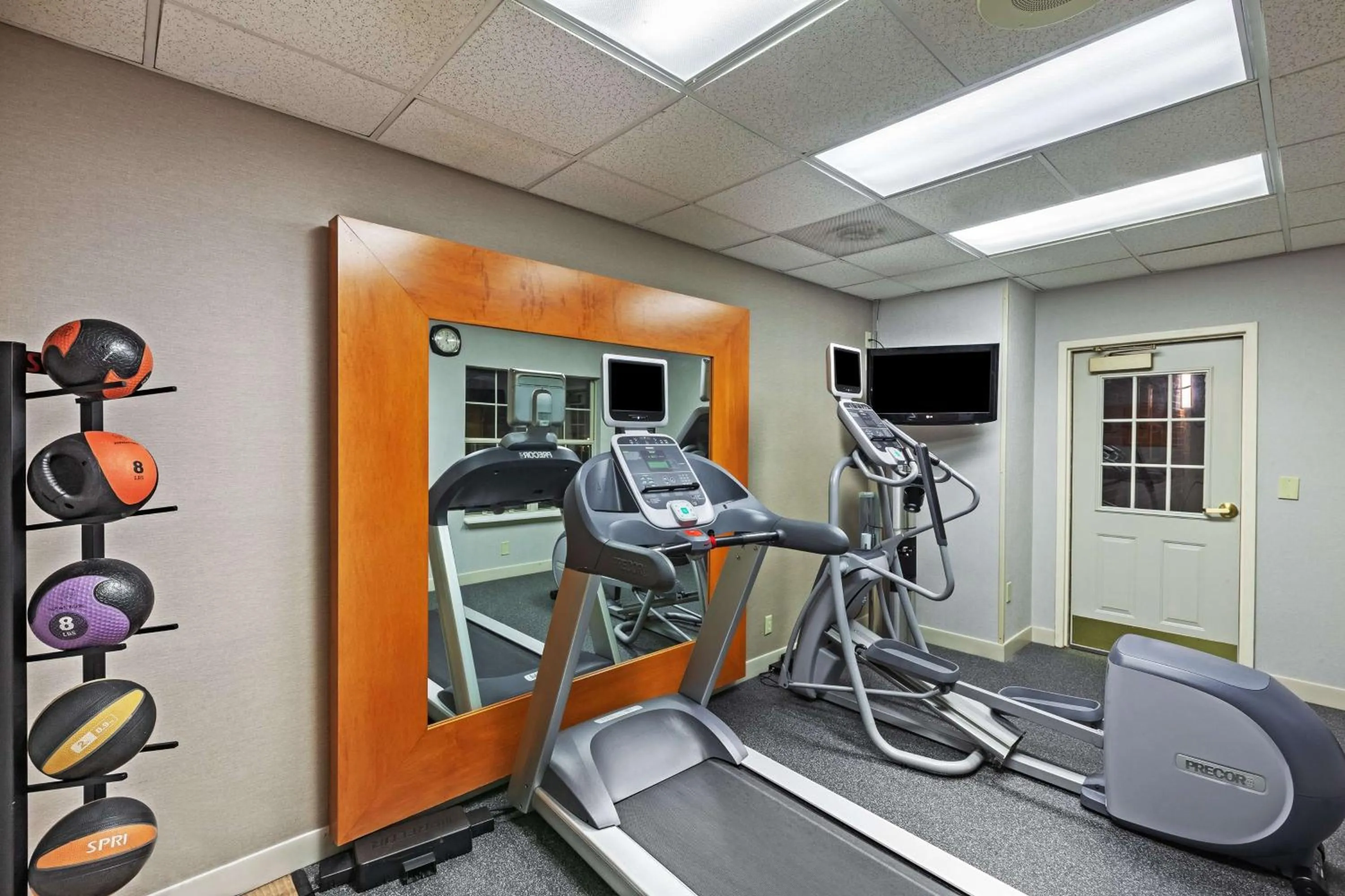 Fitness centre/facilities in Homewood Suites by Hilton Greensboro