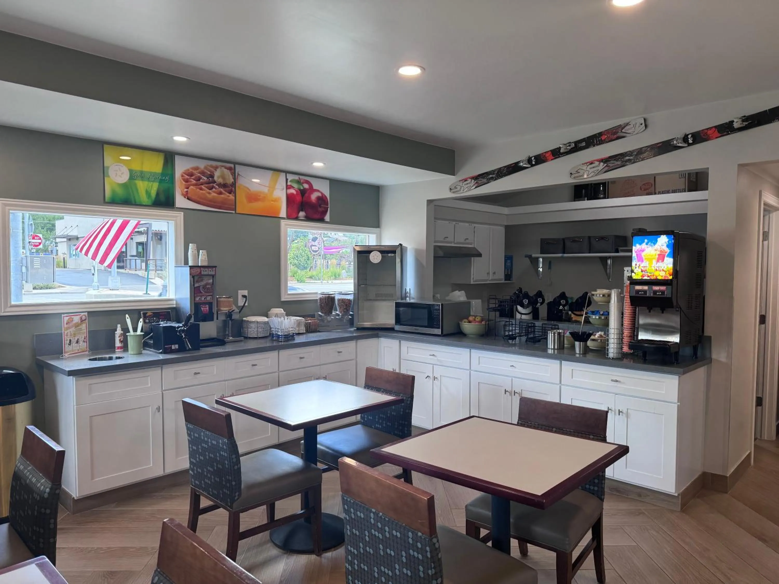 Coffee/tea facilities in Quality Inn Durango