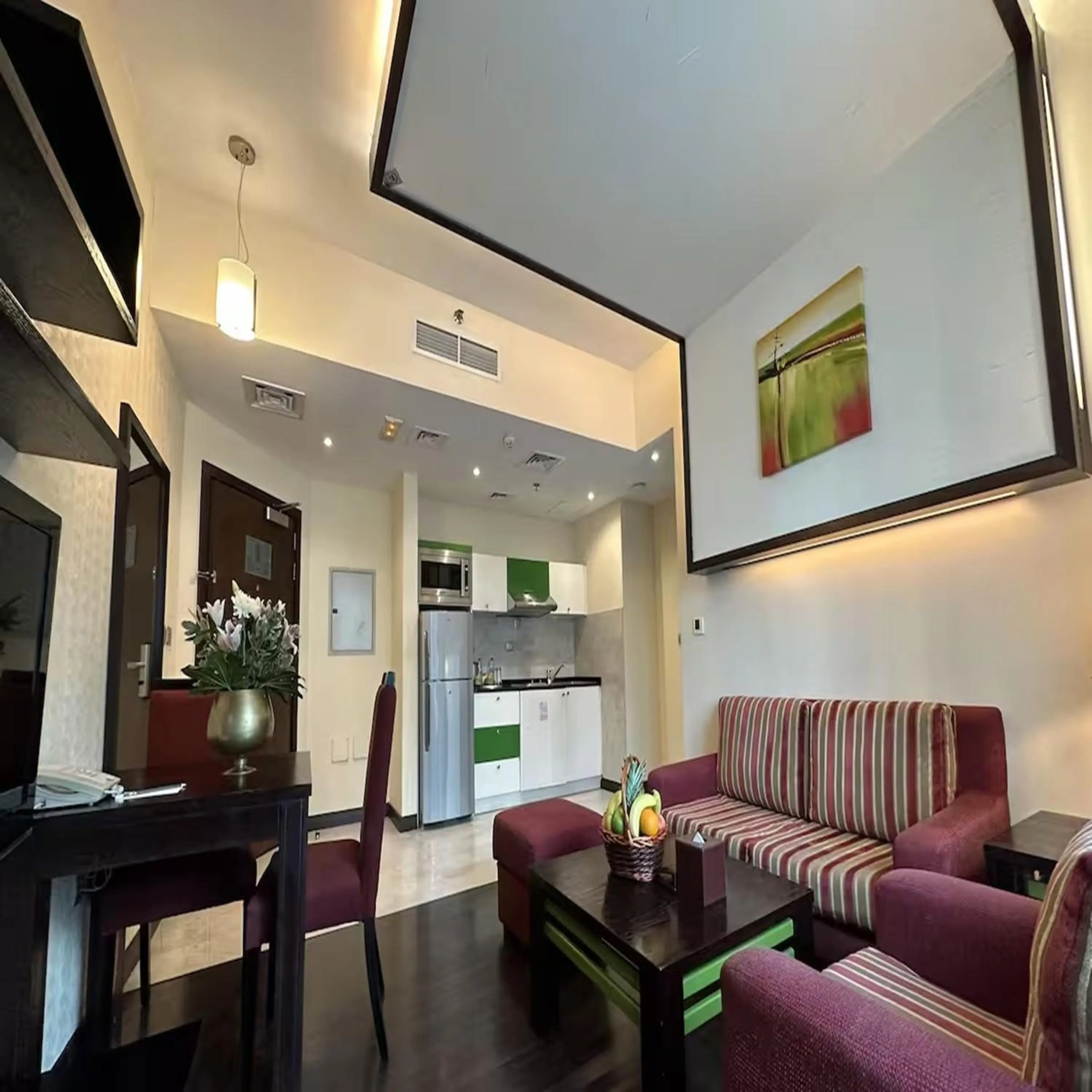 TV and multimedia in Sunday Marina View Hotel Apartments
