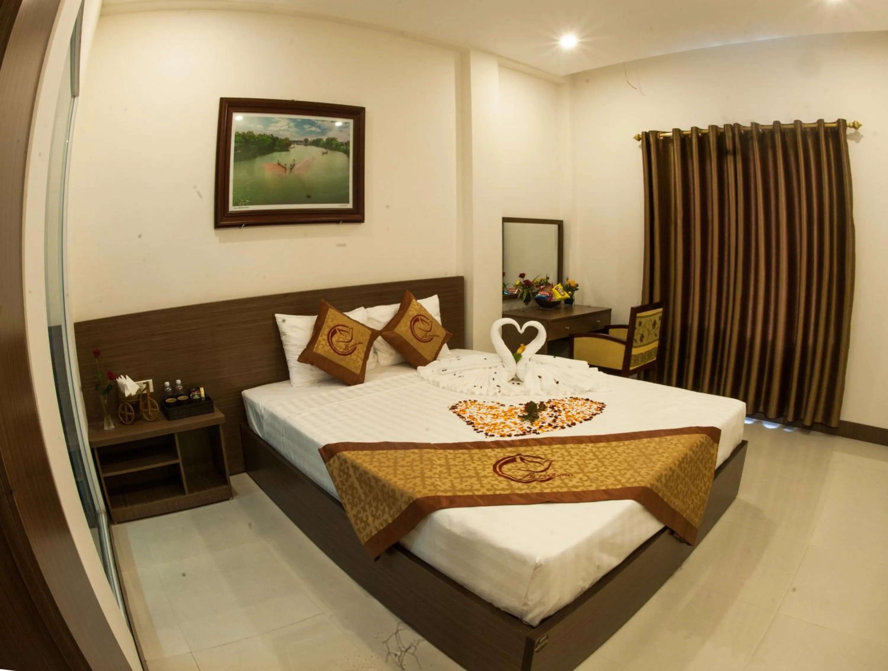 Bed in La Paloma Hotel Ninh Binh