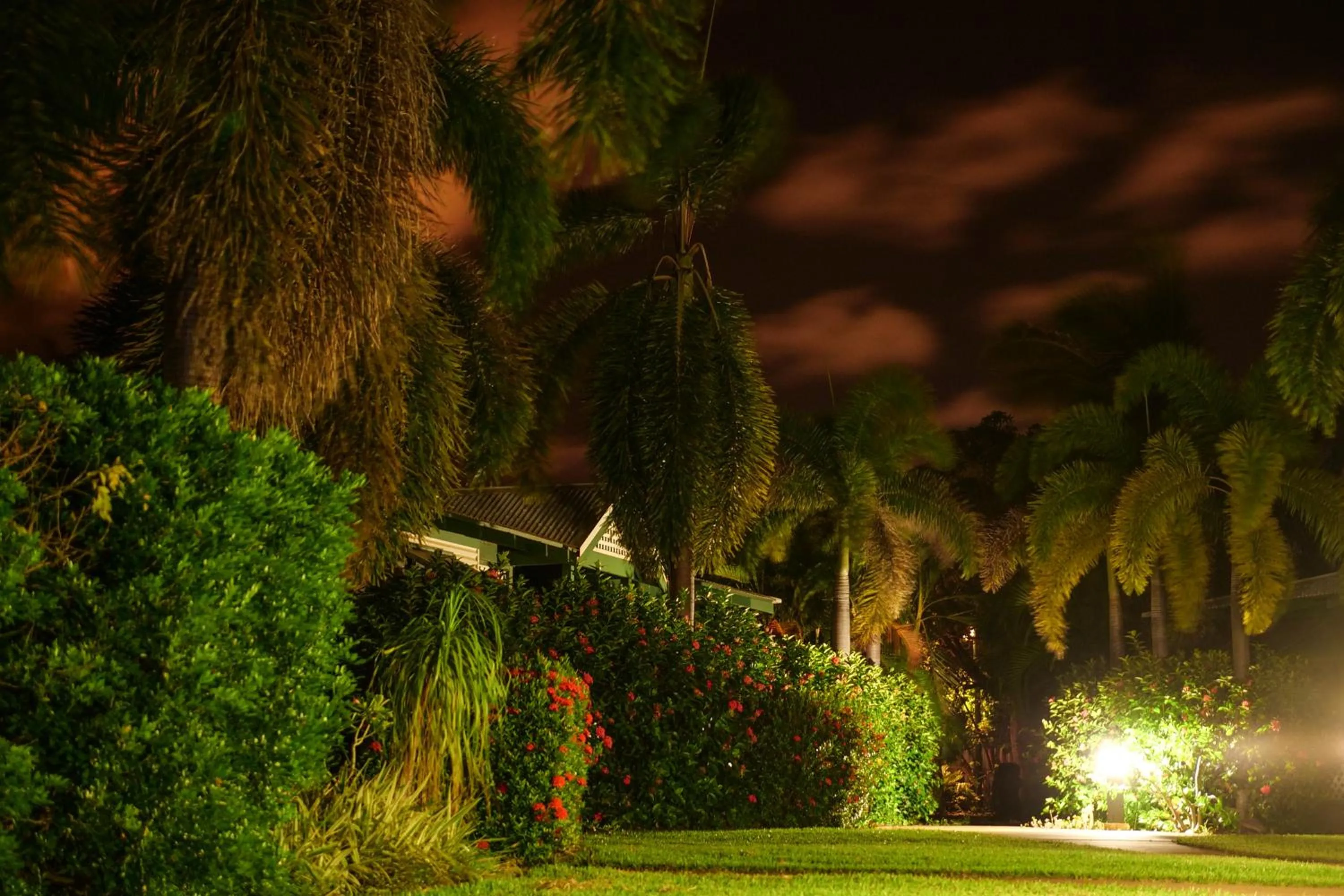 Cocos Beach Bungalows