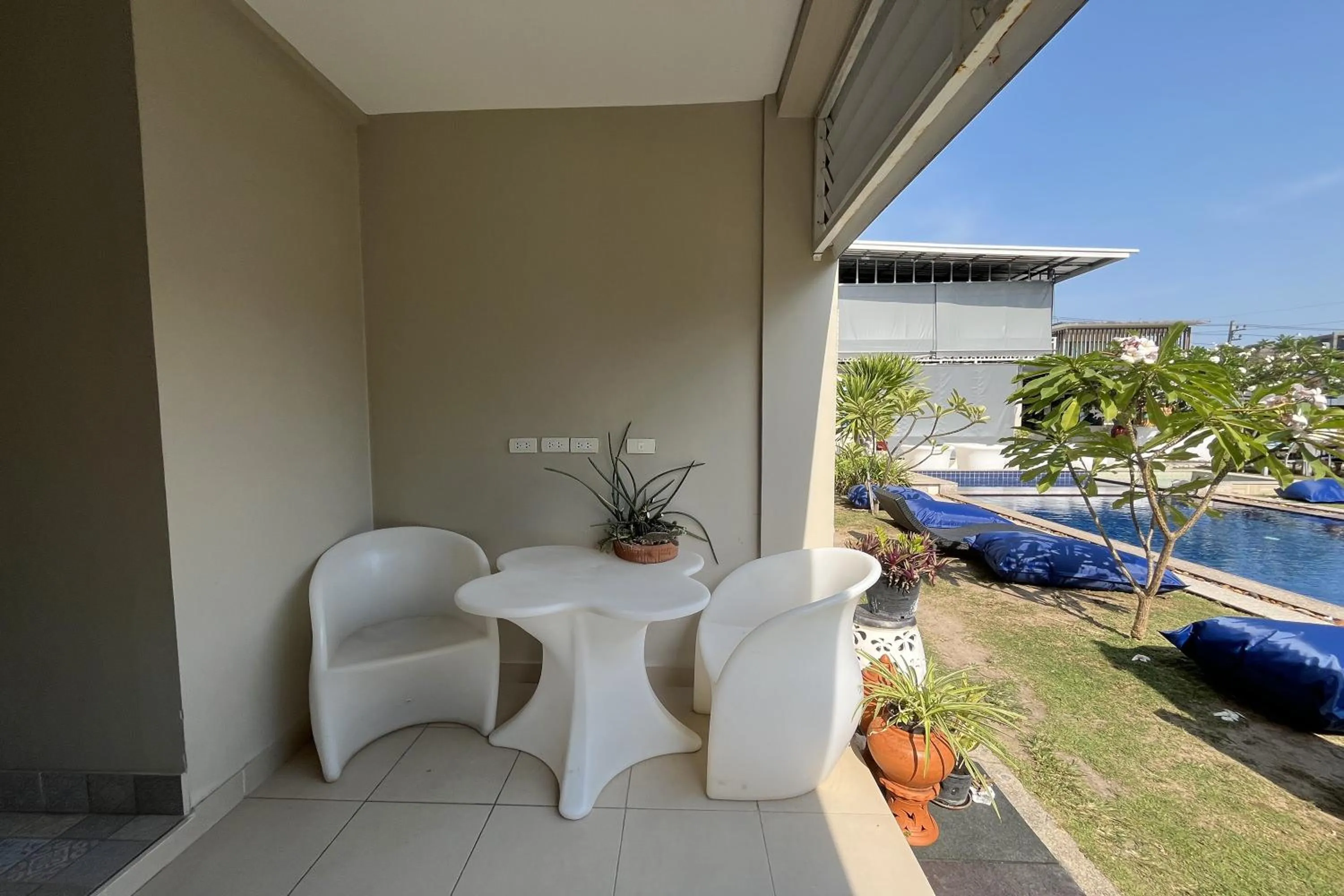 Patio in Surf & Sand Resort