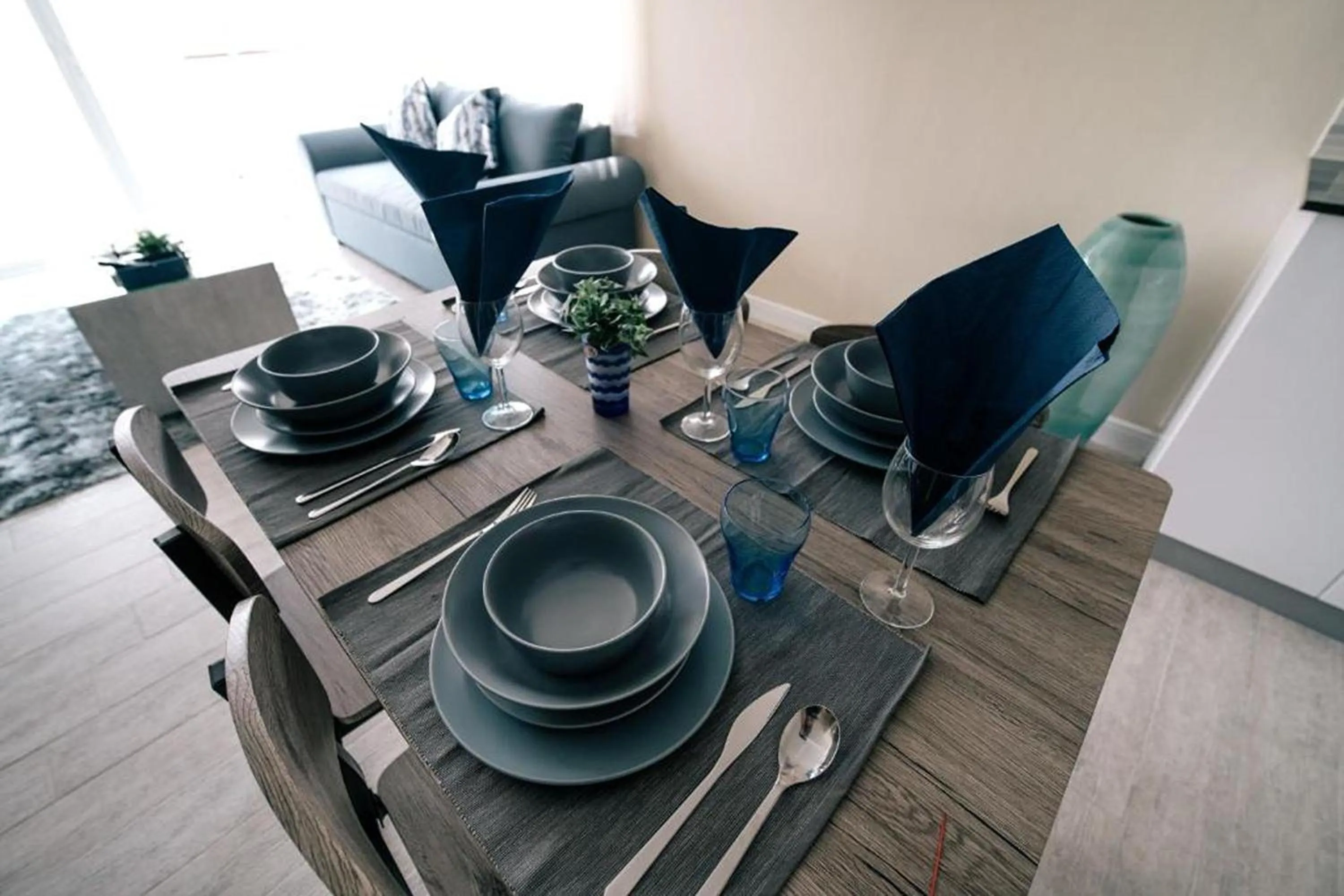 Dining area in Surf & Sand Resort