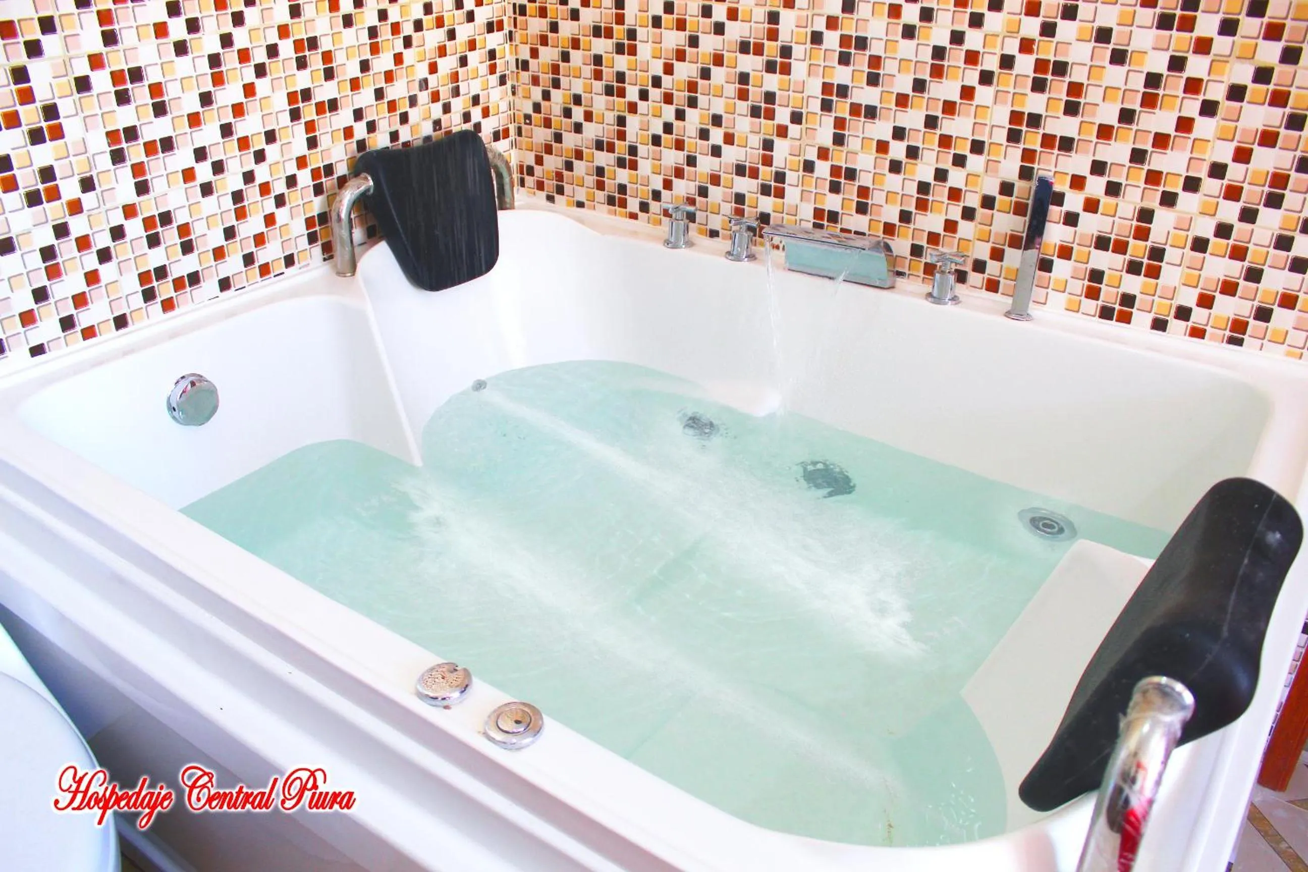 Shower in Hospedaje Central Piura