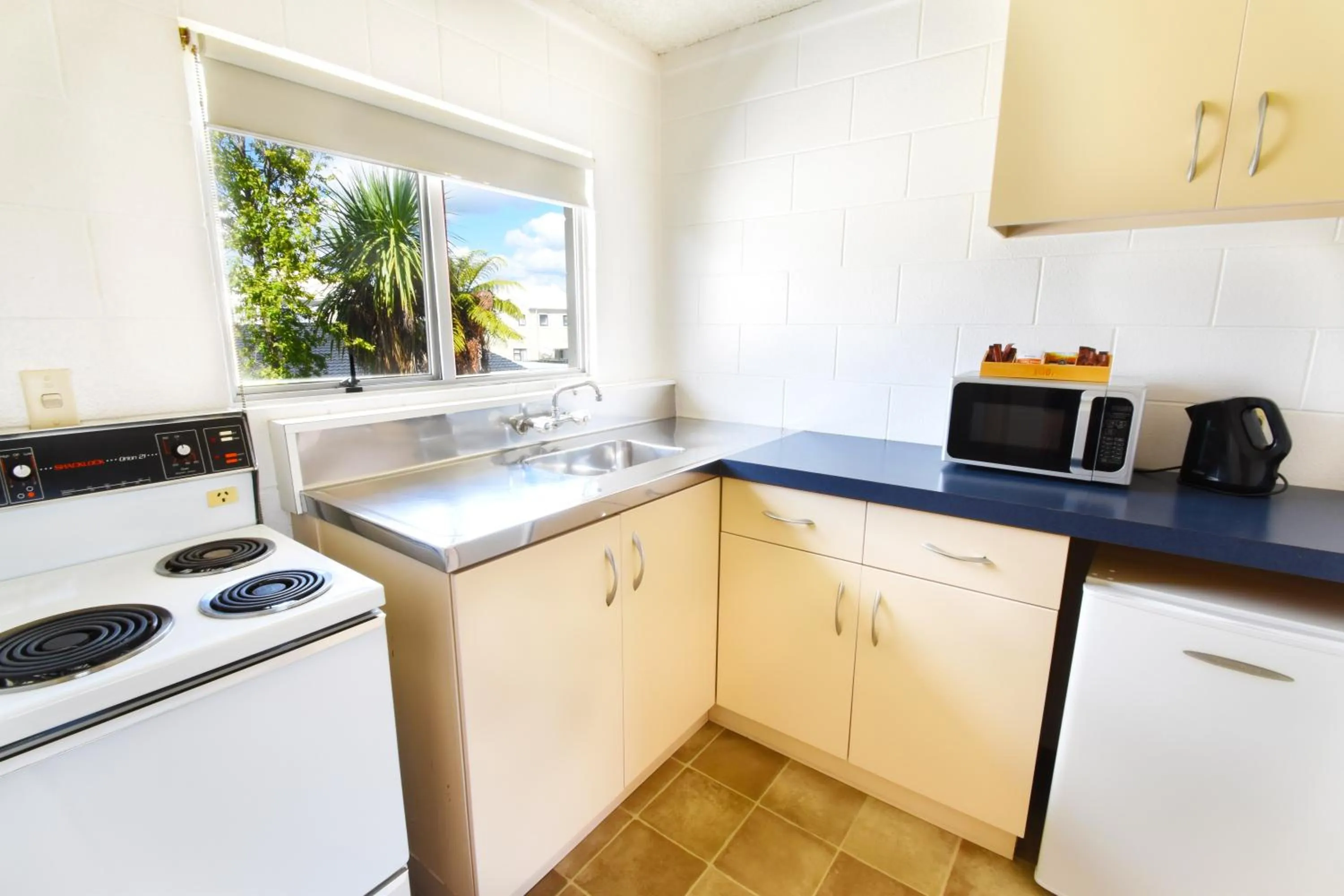 Coffee/tea facilities in Union Victoria Motel