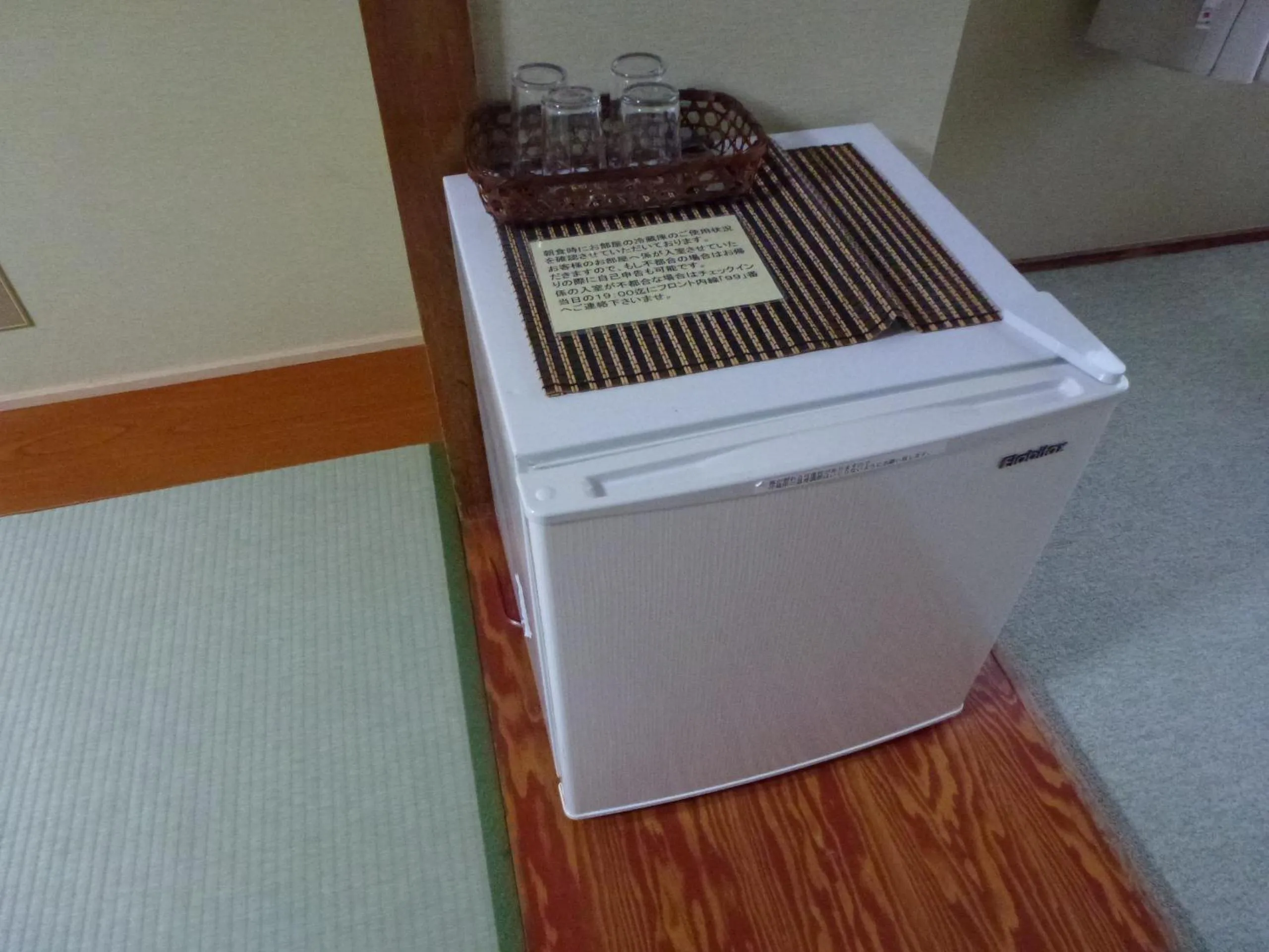 Area and facilities in Sumiyoshiya