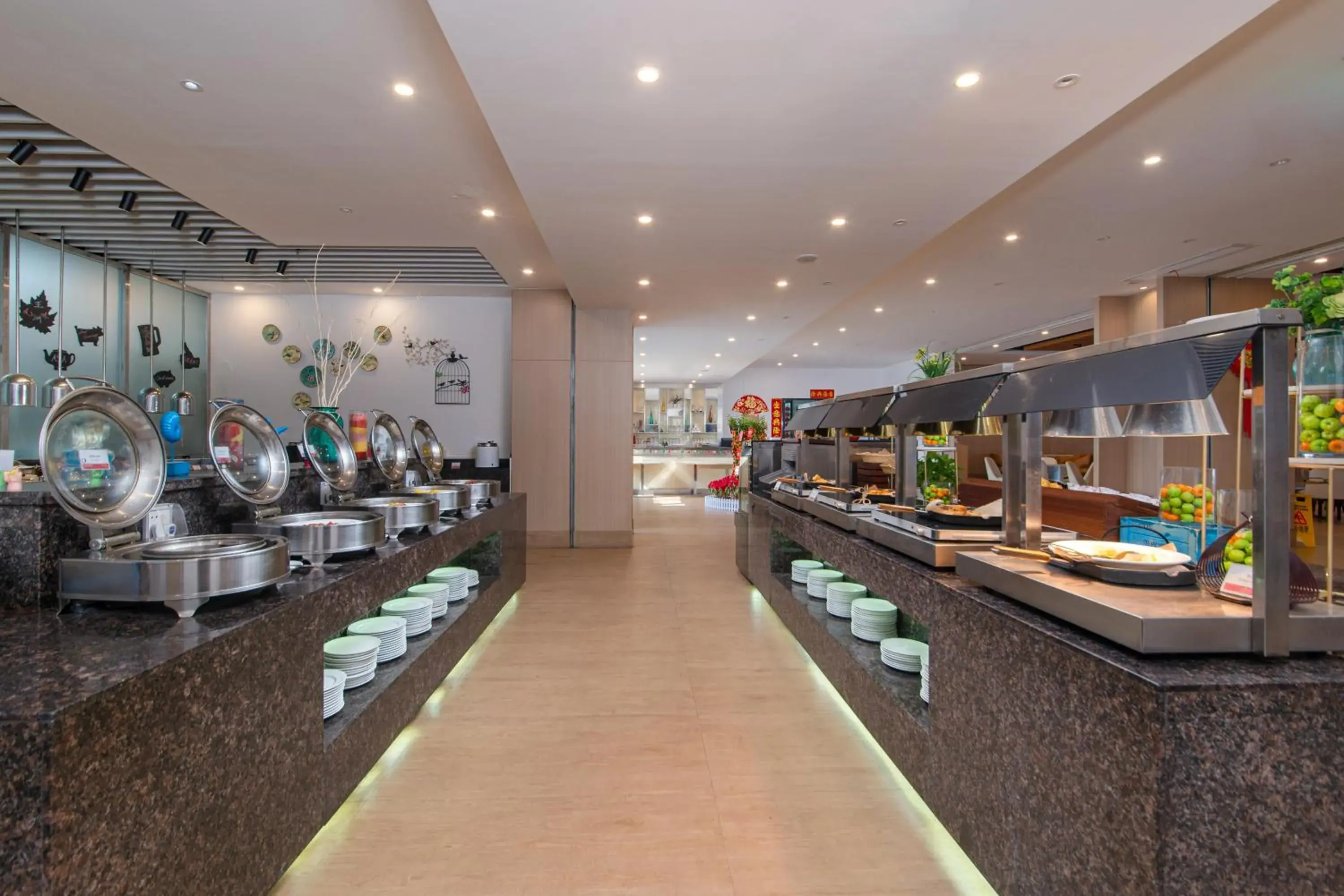 Breakfast in Shenzhen Ramada Plaza, North Railway Station Breakfast in Shenzhen Ramada Plaza, North Railway Station