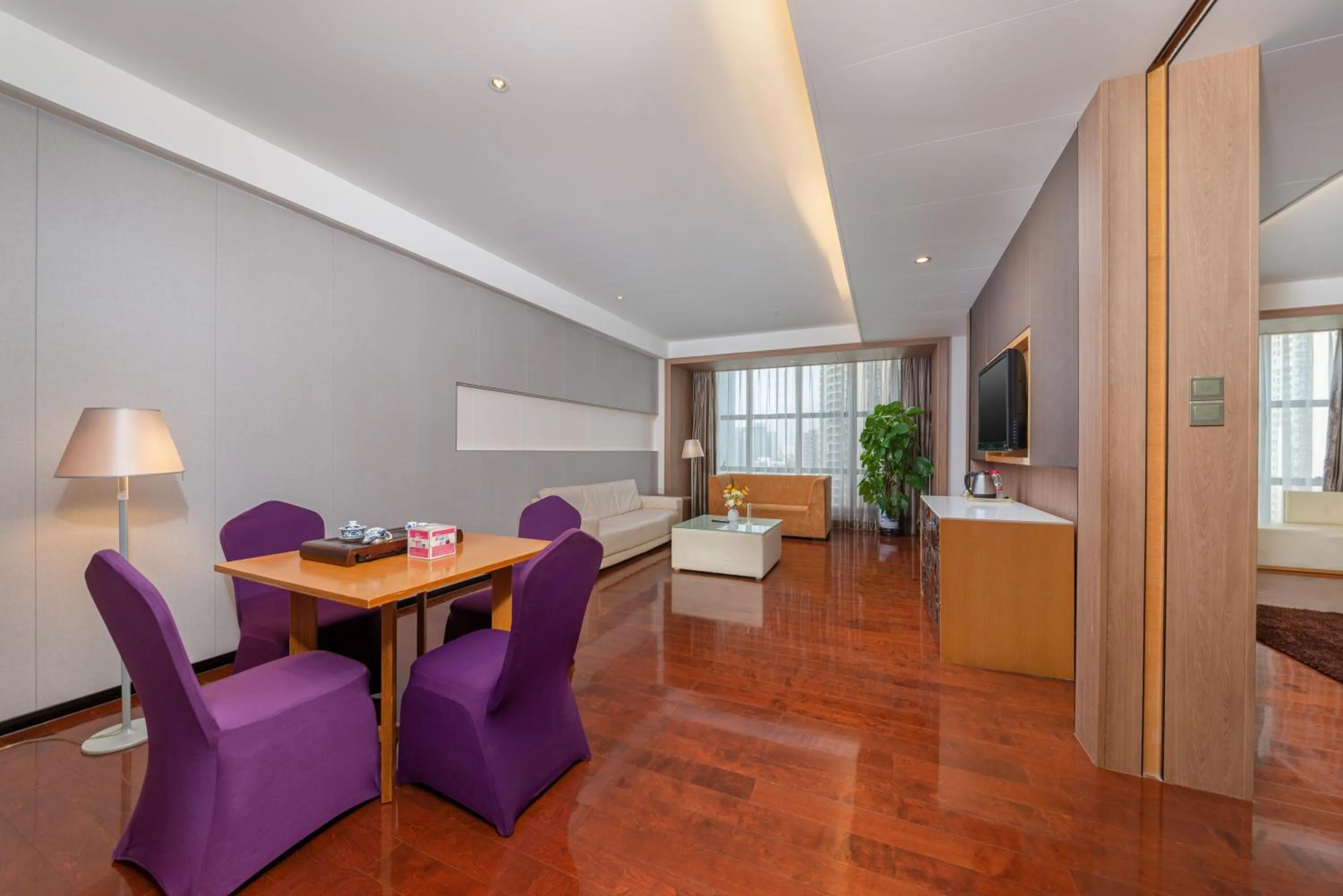 Shenzhen Ramada Plaza, North Railway Station