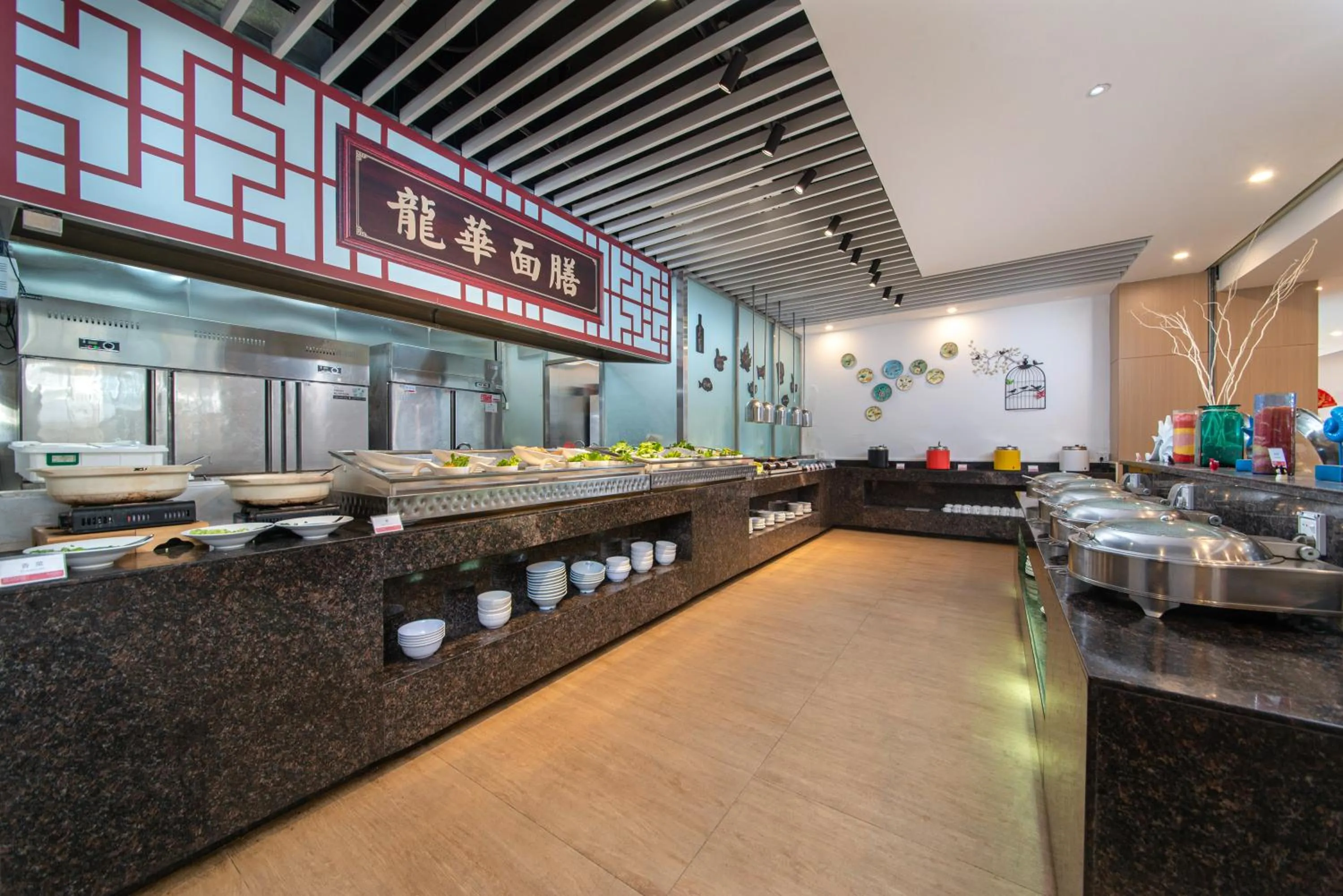 Breakfast in Shenzhen Ramada Plaza, North Railway Station