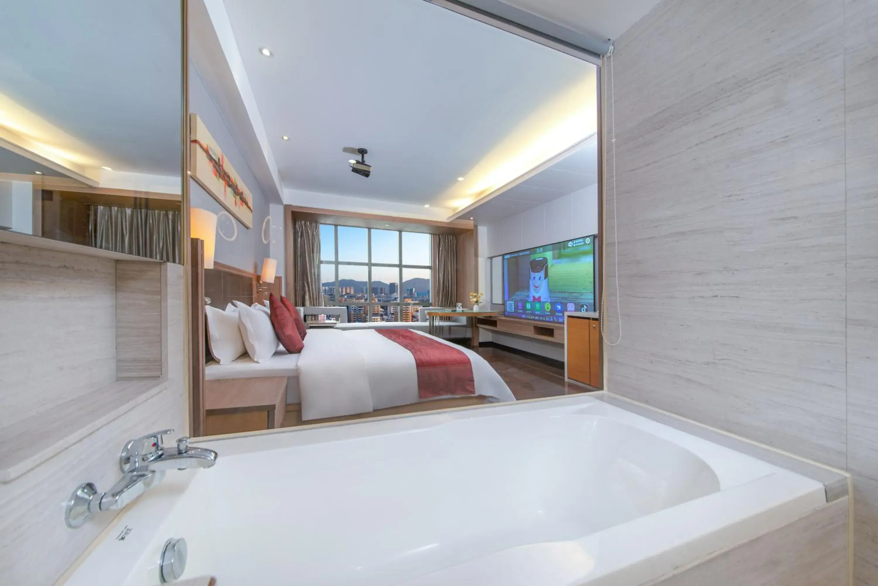 Bed in Shenzhen Ramada Plaza, North Railway Station Bed in Shenzhen Ramada Plaza, North Railway Station