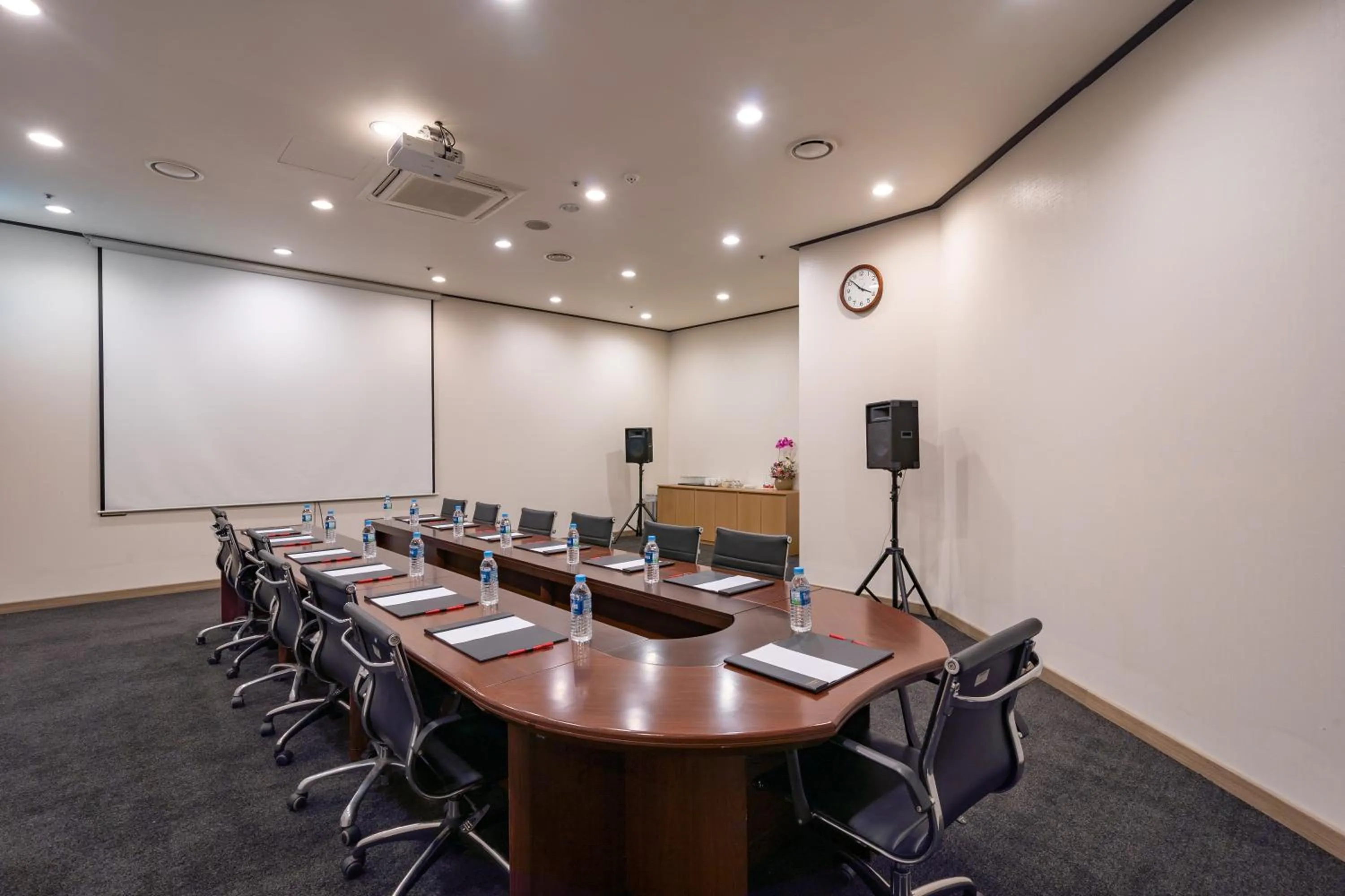 Banquet/Function facilities in Ramada by Wyndham Seoul Dongdaemun