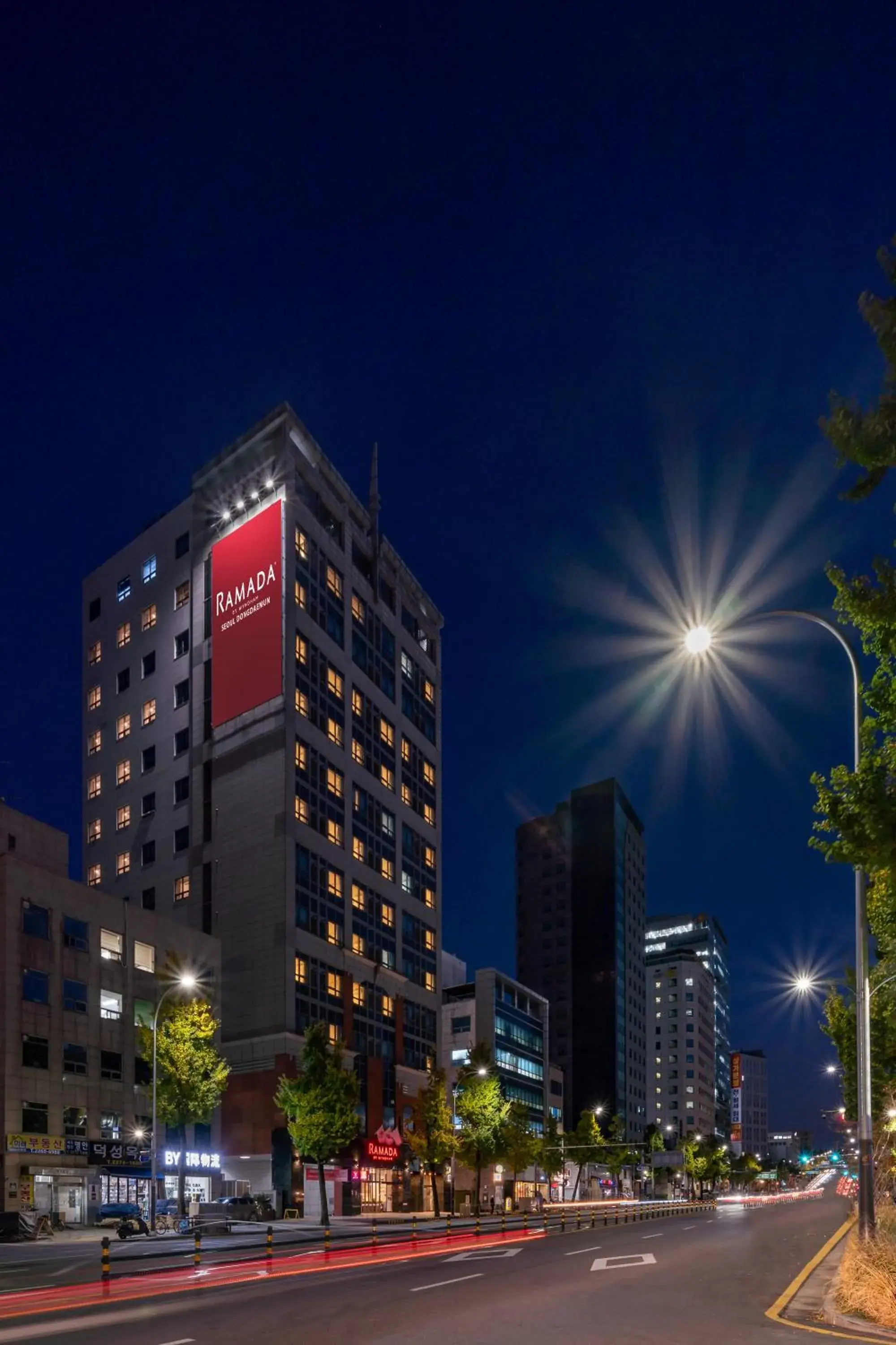 Property building in Ramada by Wyndham Seoul Dongdaemun Property building in Ramada by Wyndham Seoul Dongdaemun