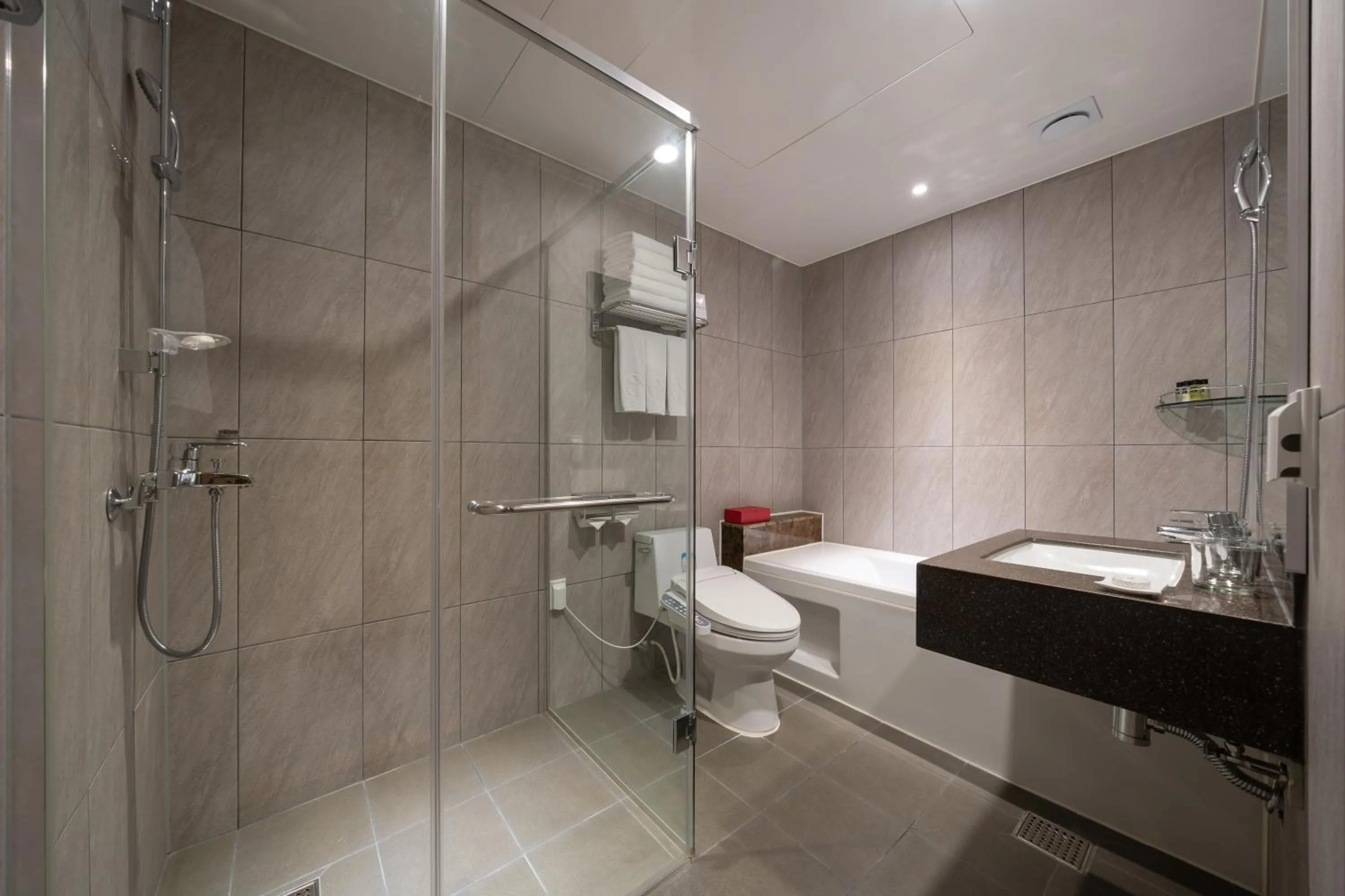 Bathroom in Ramada by Wyndham Seoul Dongdaemun