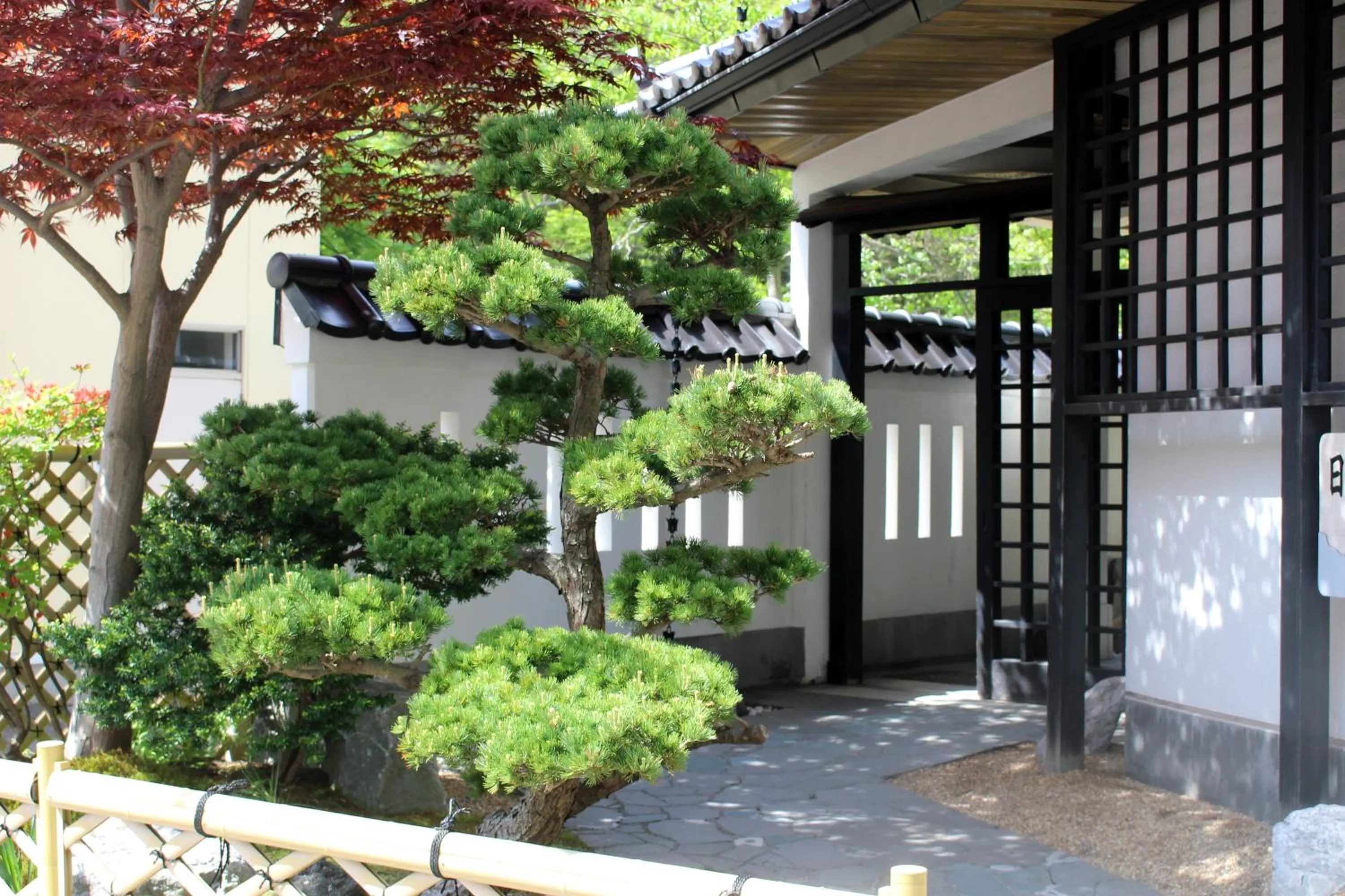 Facade/entrance in Kashoutei Hanaya