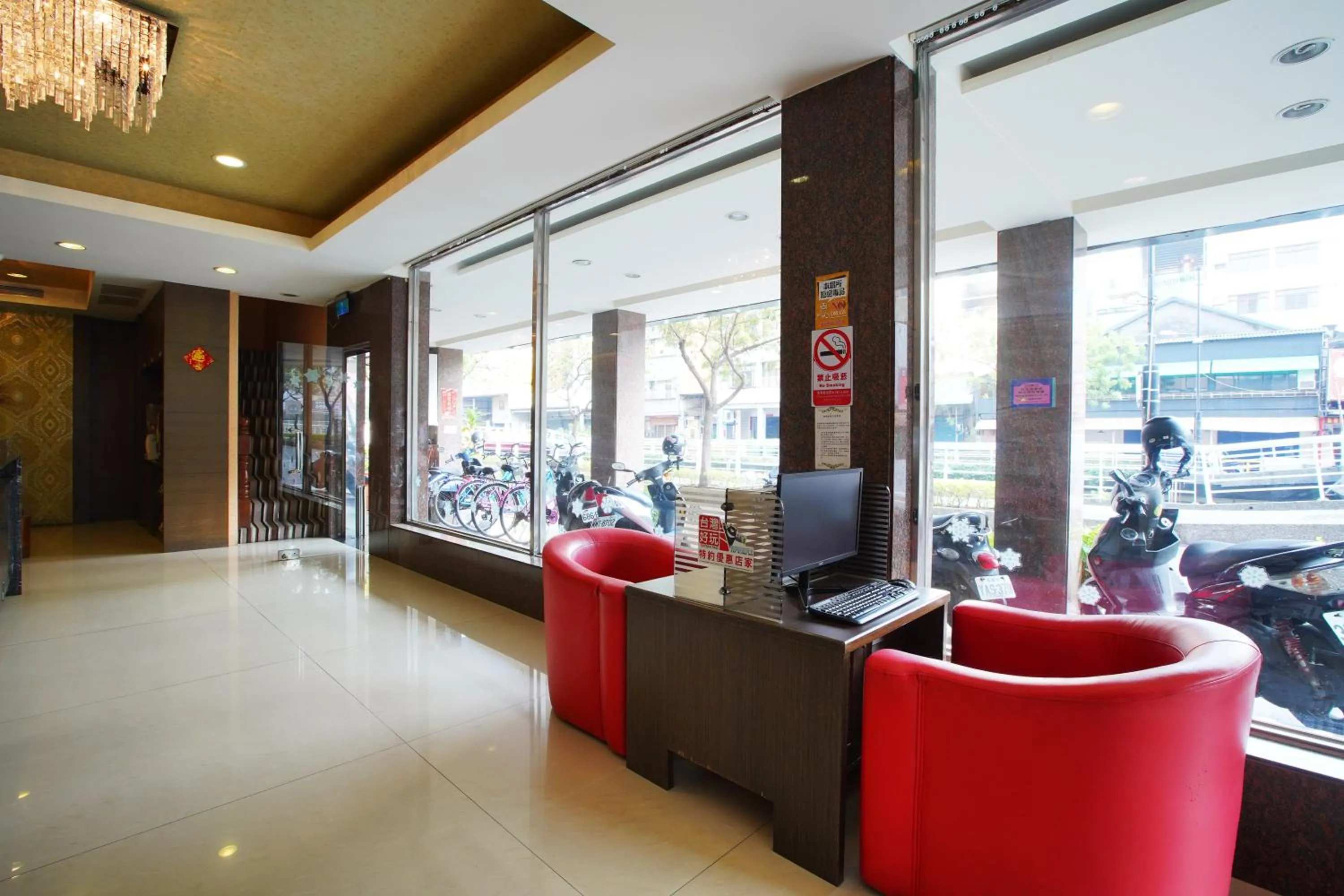 Lobby or reception in Happy Hotel