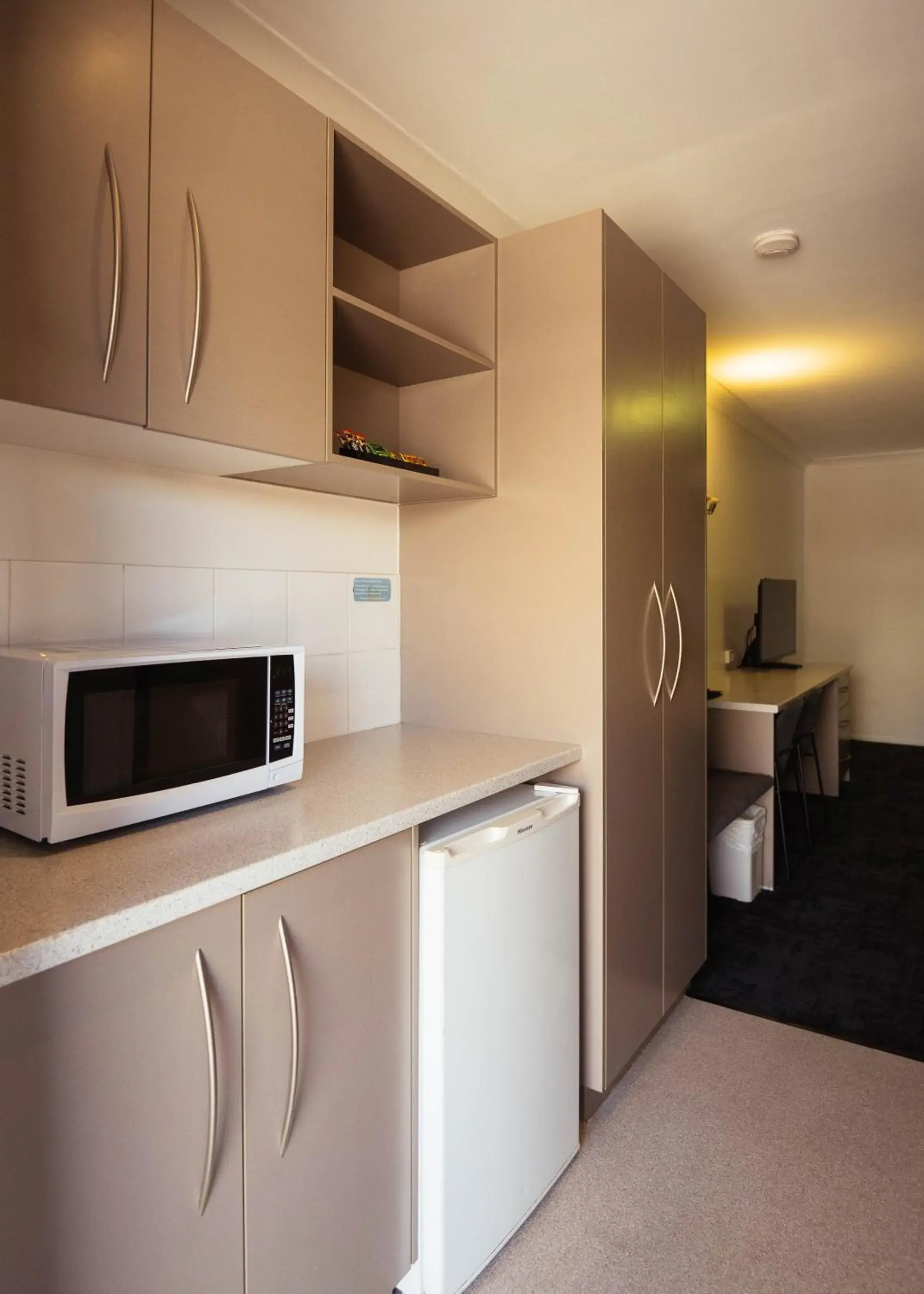 Standard Queen Room in Burke & Wills Mt Isa Standard Queen Room in Burke & Wills Mt Isa