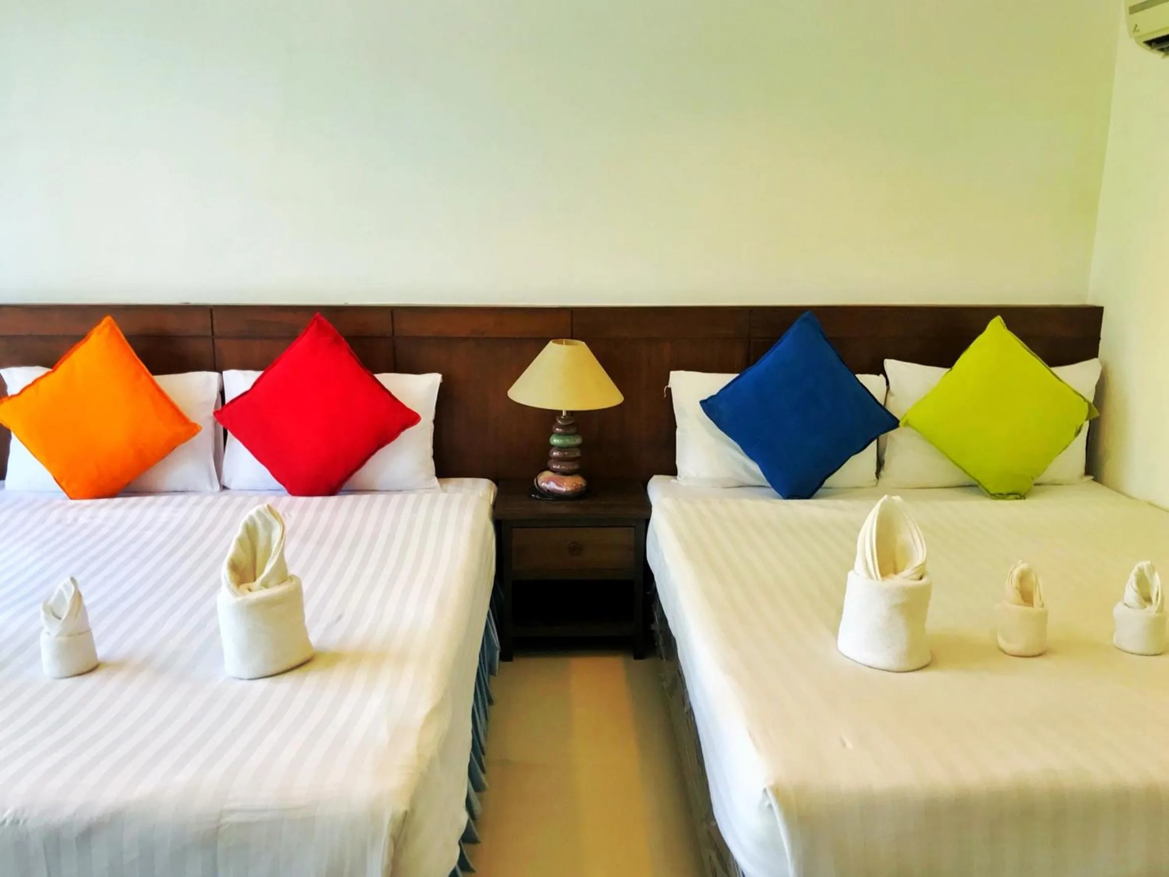 Bedroom, Bed in Kirati Beach Resort
