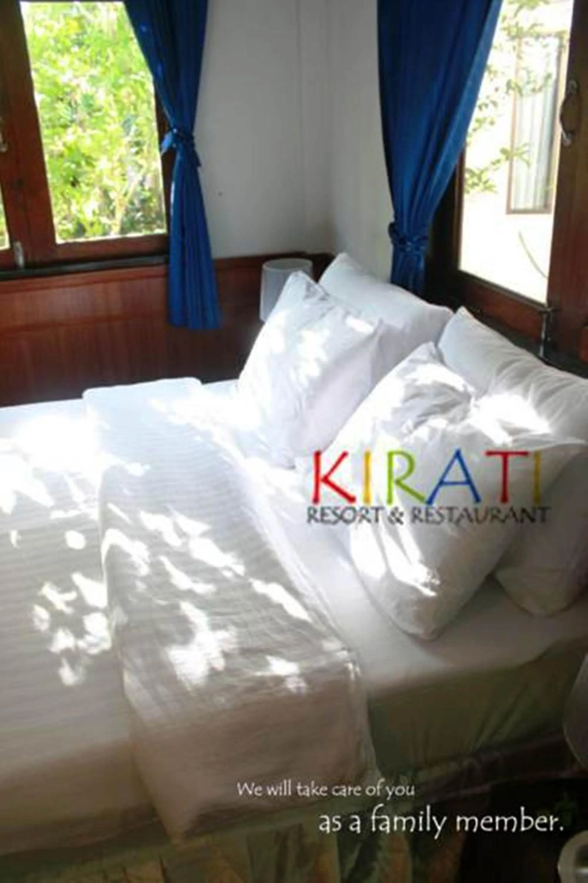 Bed in Kirati Beach Resort