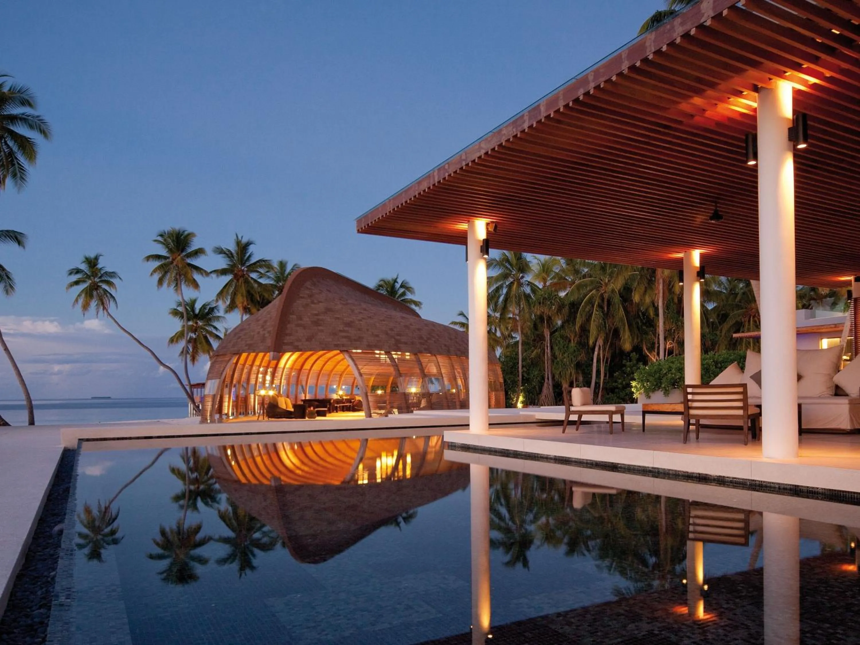 Property building in Park Hyatt Maldives Hadahaa