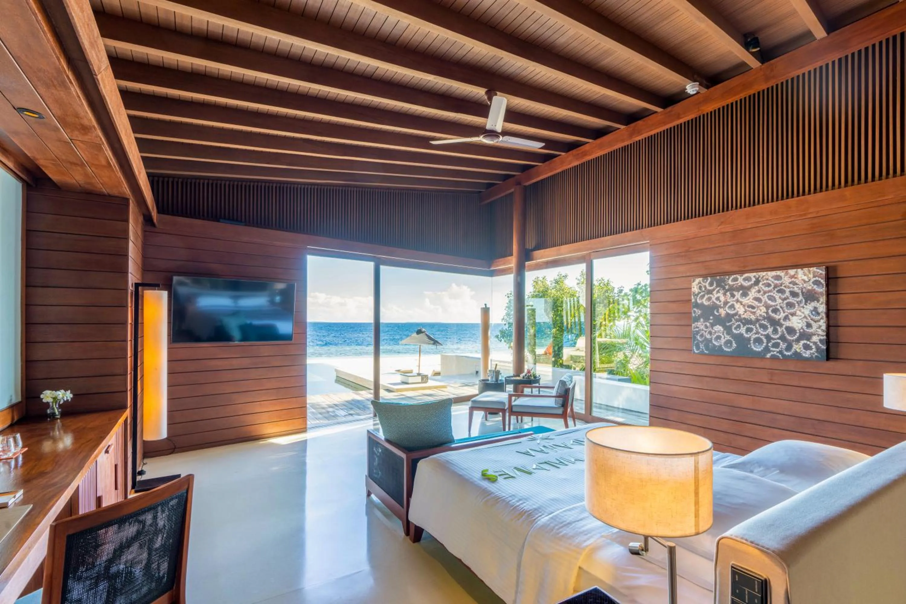 Bedroom in Park Hyatt Maldives Hadahaa