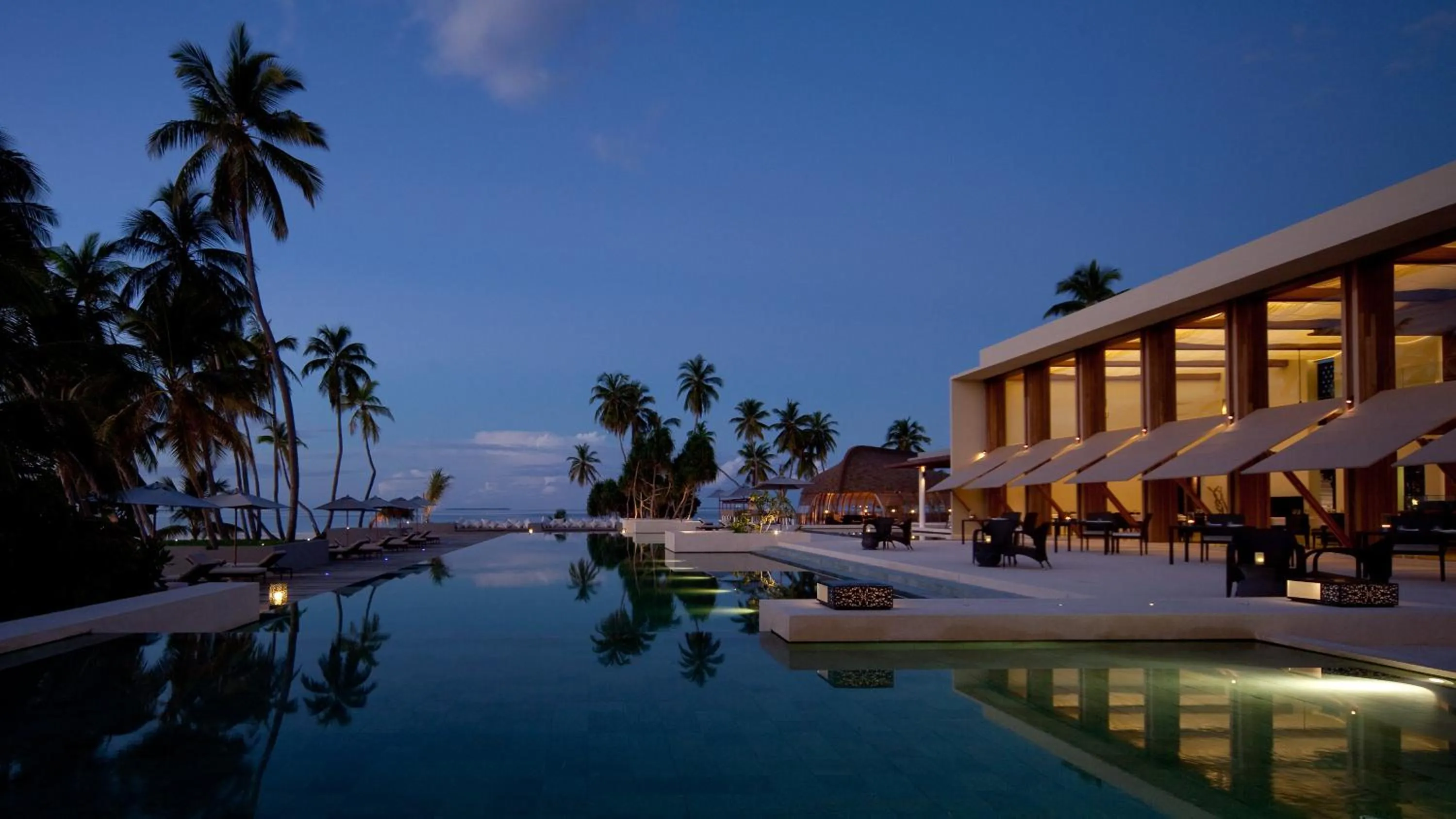 Restaurant/places to eat in Park Hyatt Maldives Hadahaa