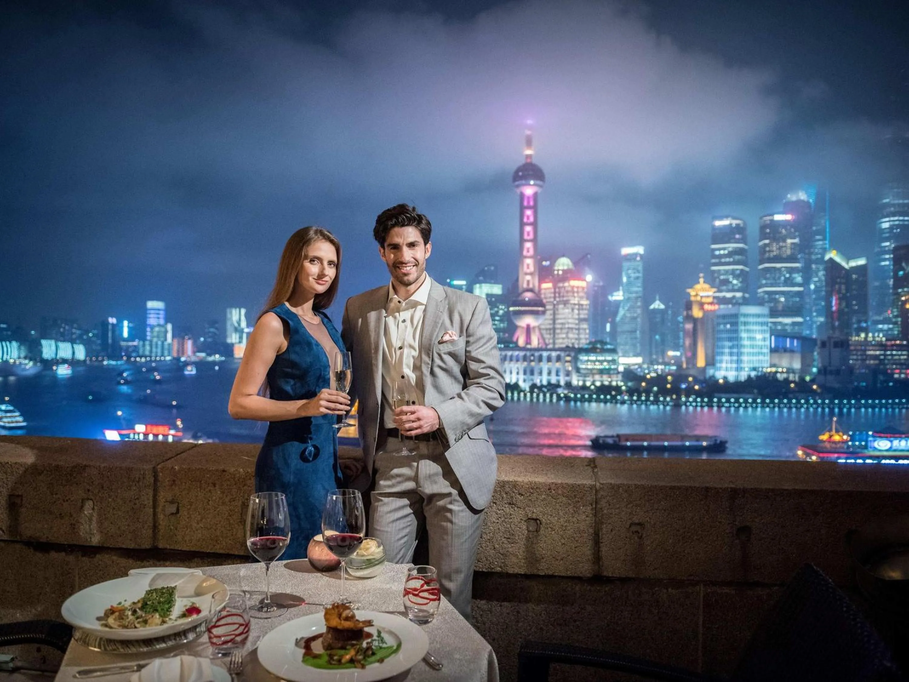 Restaurant/places to eat in Fairmont Peace Hotel on the Bund