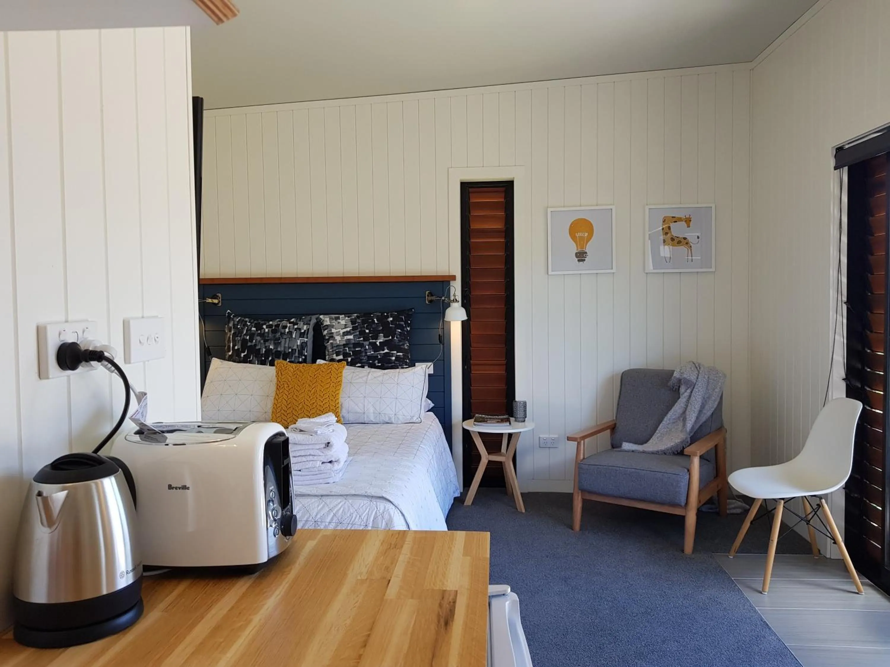 Living room in Admiral Waters