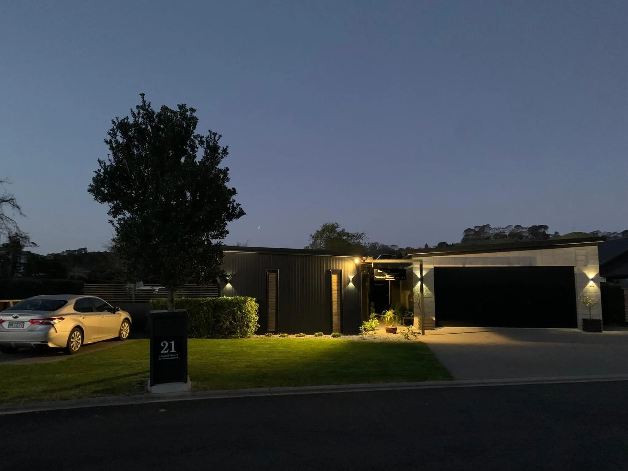 Parking in Admiral Waters