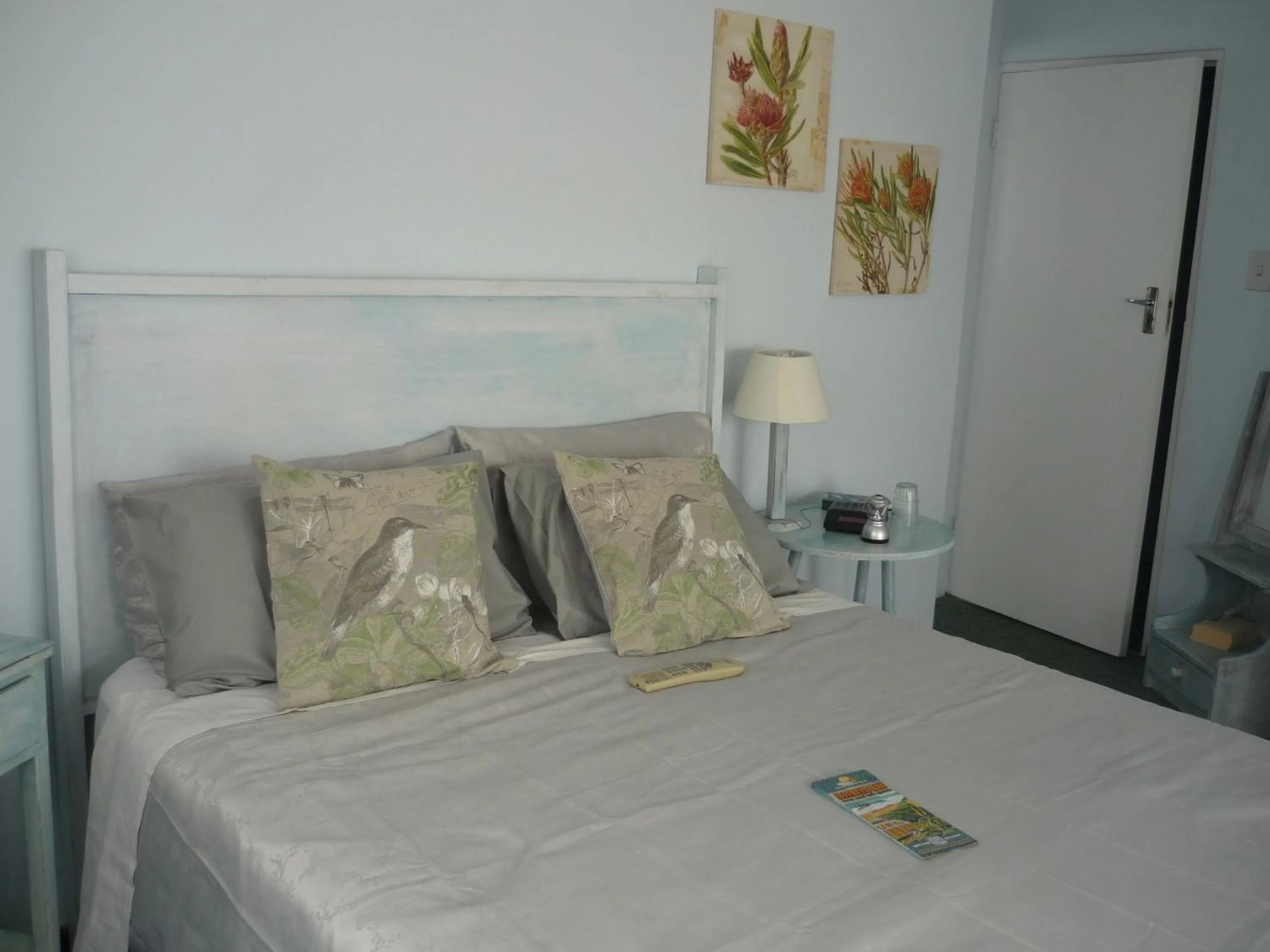 Bed in A1 Kynaston Guest House bed and breakfast or self catering