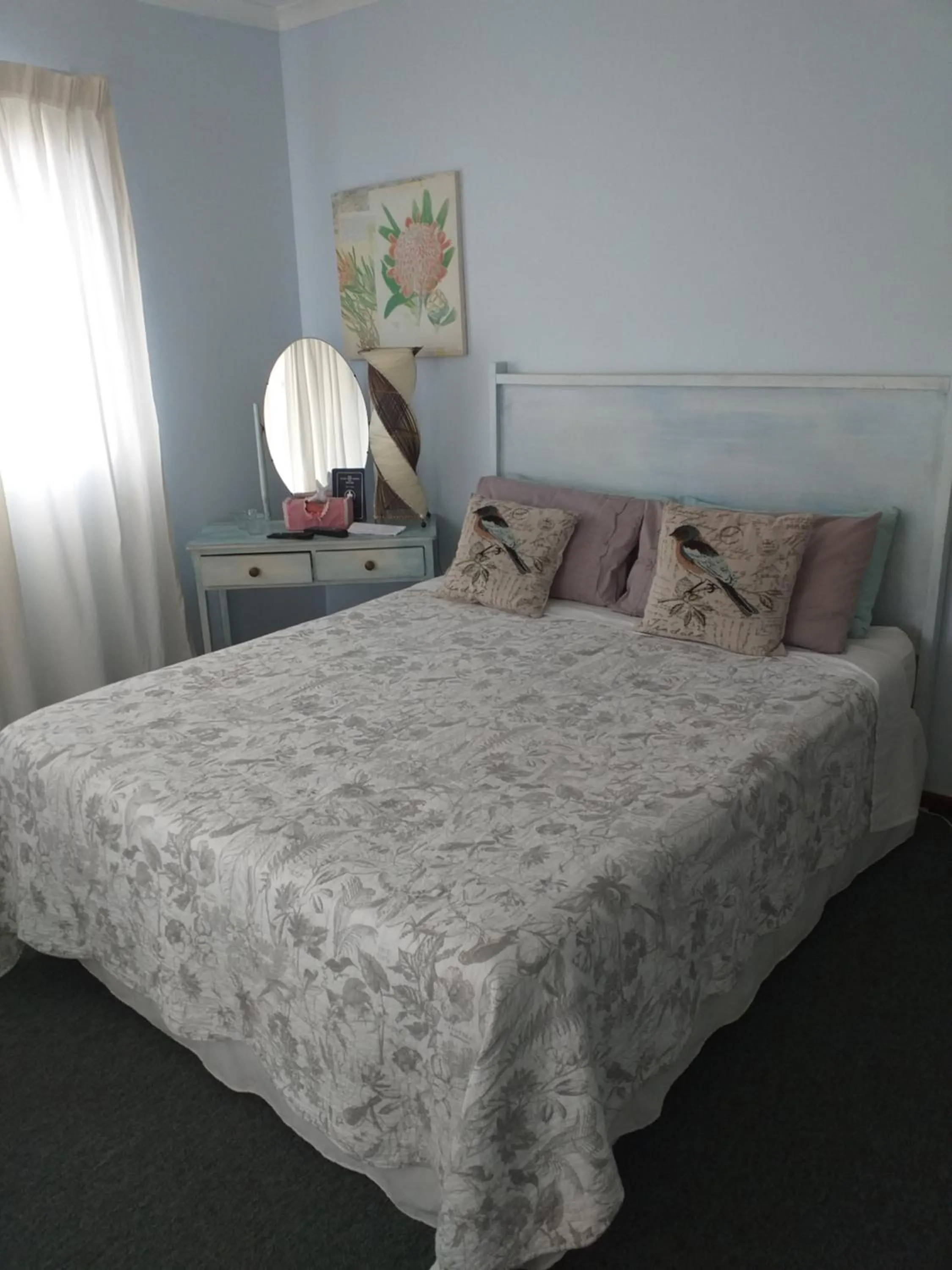 Photo of the whole room, Bed in A1 Kynaston Guest House bed and breakfast or self catering