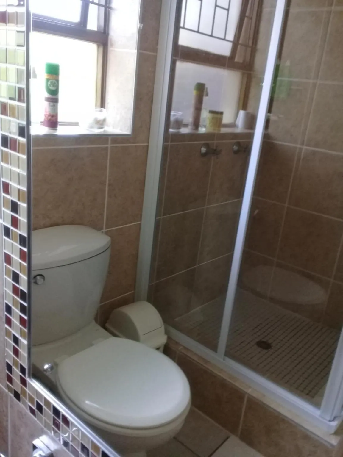 Bathroom in A1 Kynaston Guest House bed and breakfast or self catering