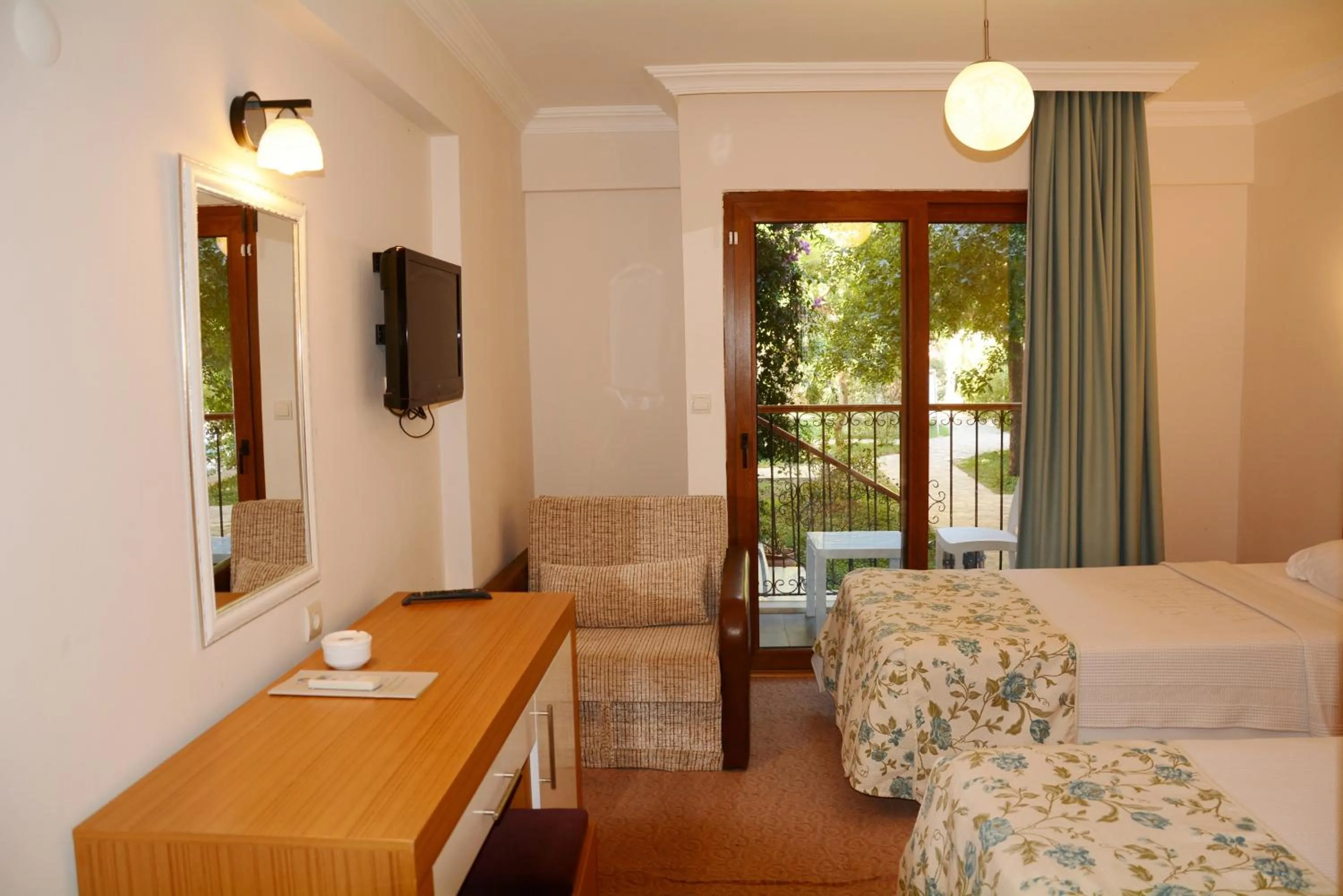 Photo of the whole room, Bed in Perdikia Hill Hotel And Villas