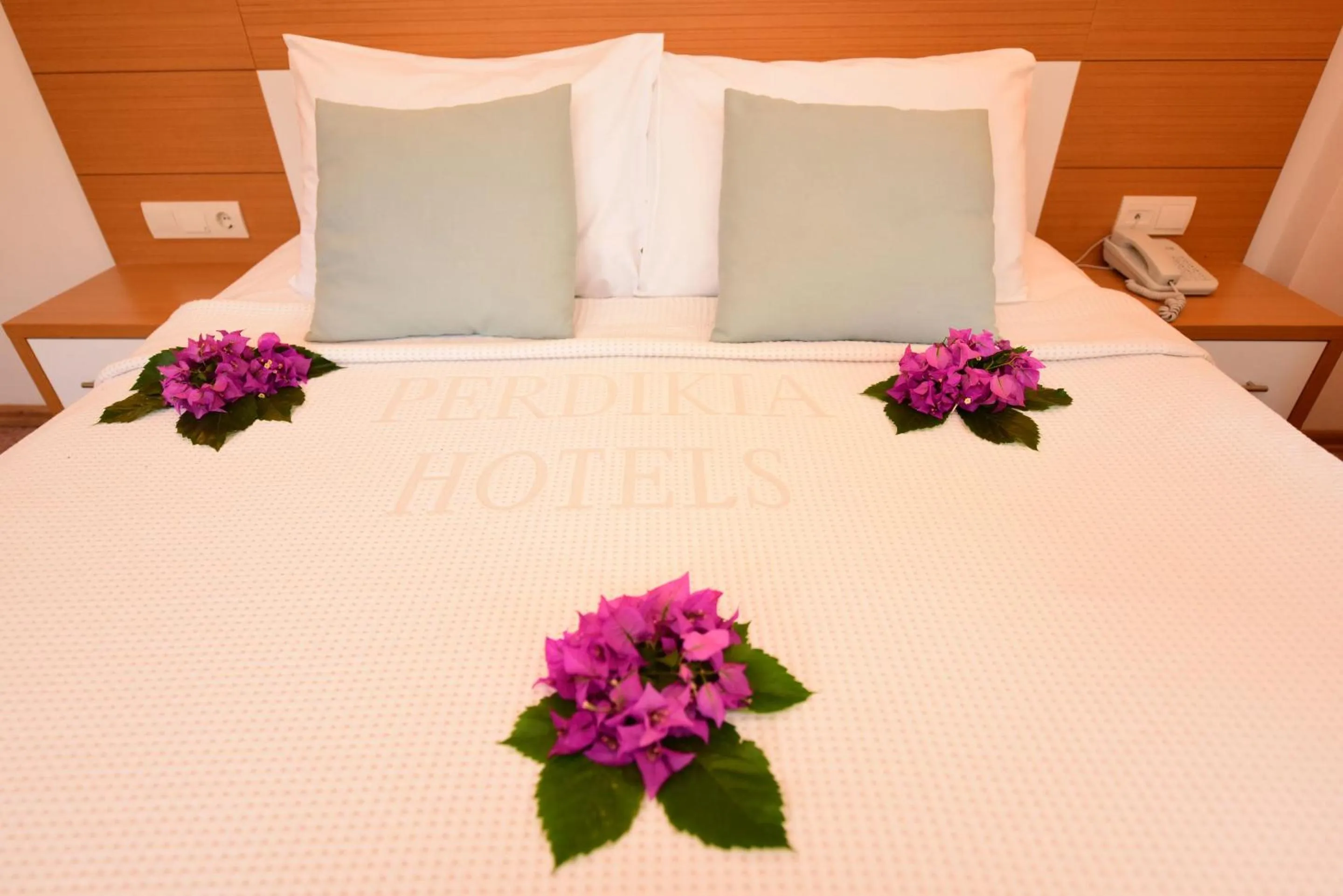 Bed in Perdikia Hill Hotel And Villas