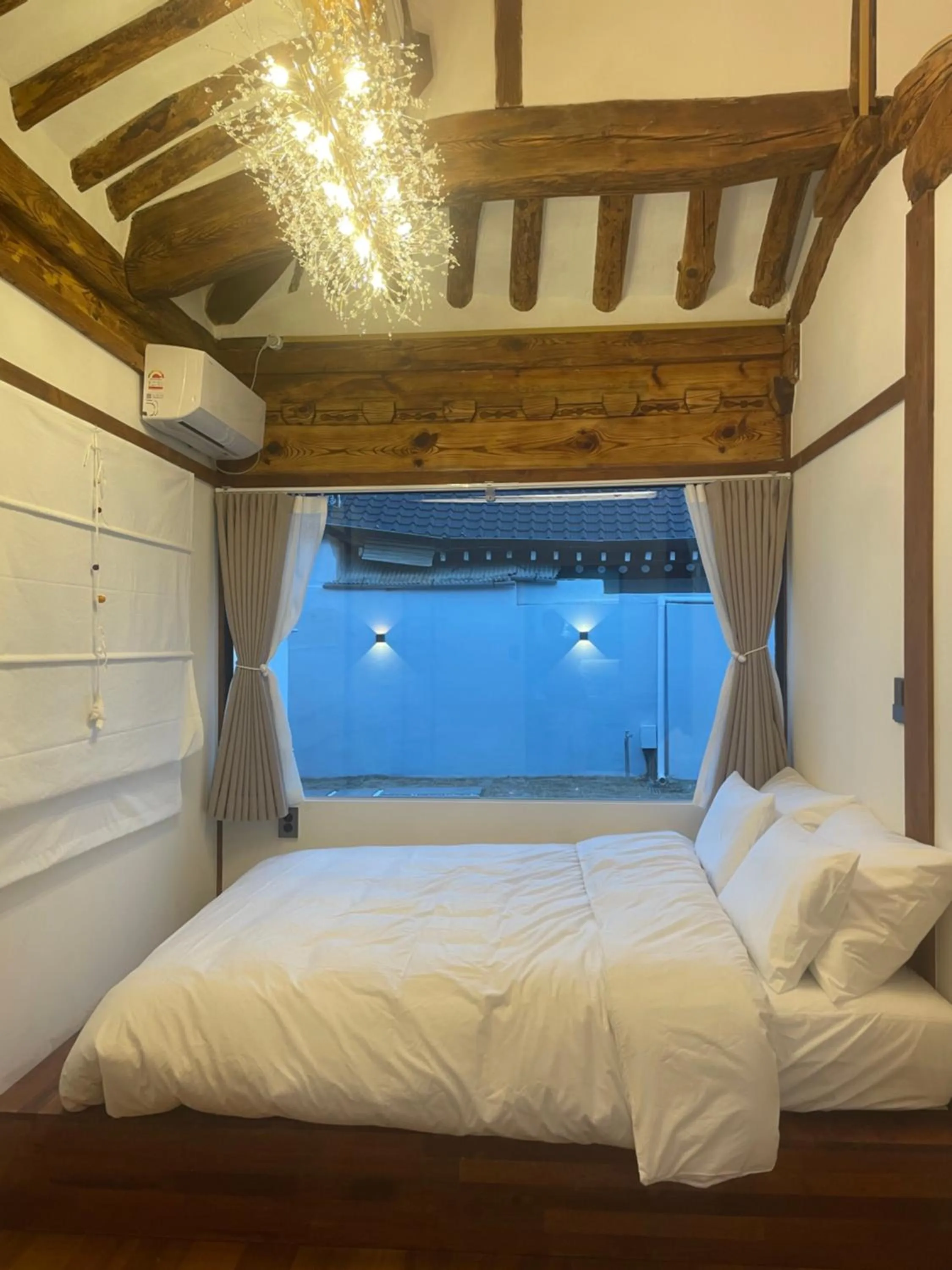 Bedroom, Bed in Hanok Hyeyum