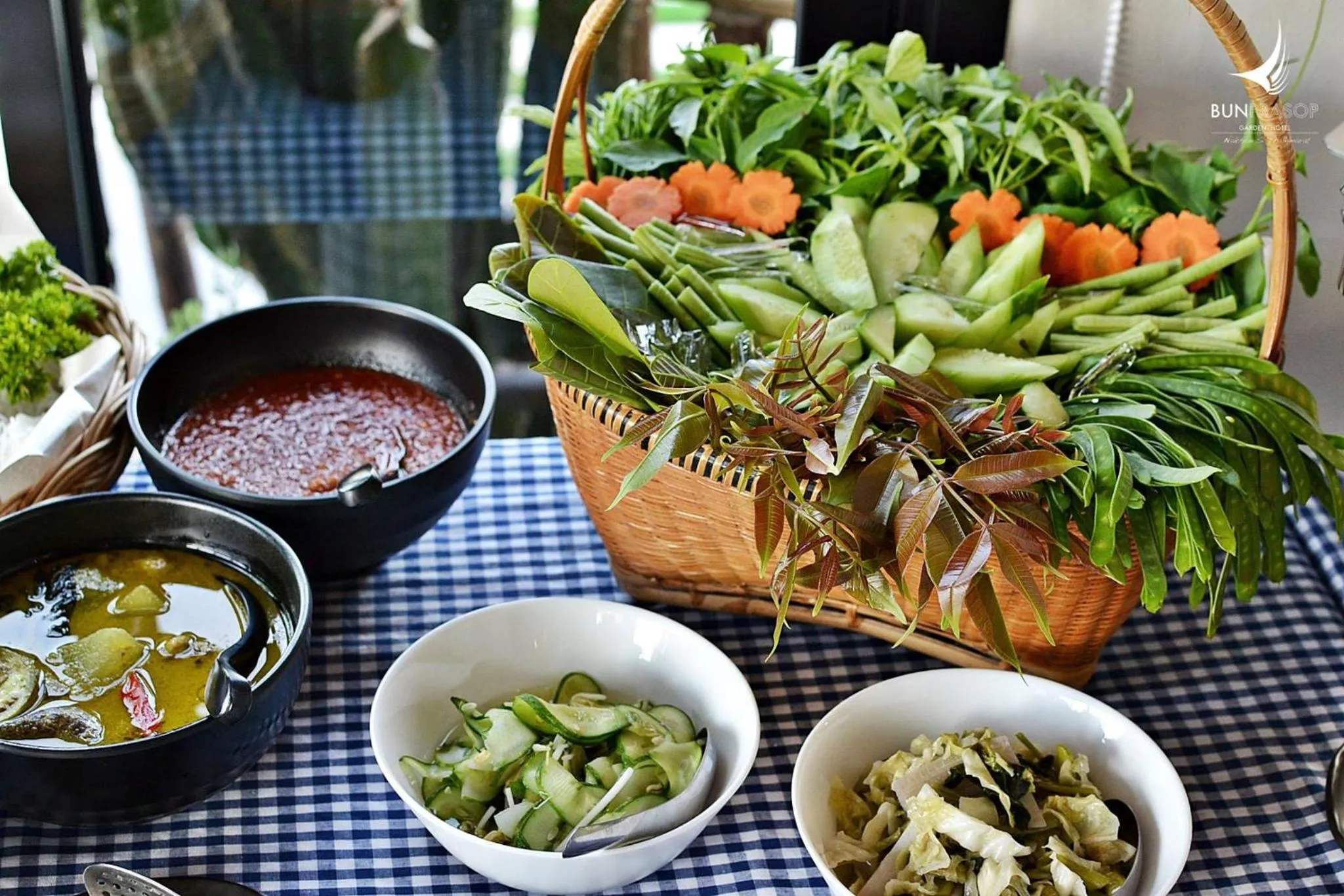 Bunprasop Garden Hotel