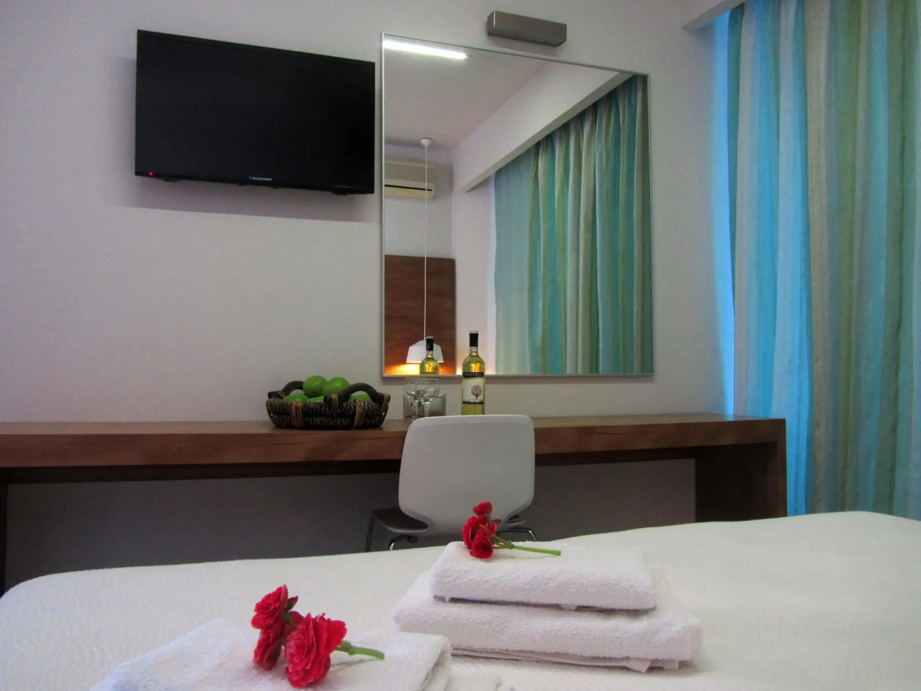 Luxury Twin Room in Petra Hotel Luxury Twin Room in Petra Hotel