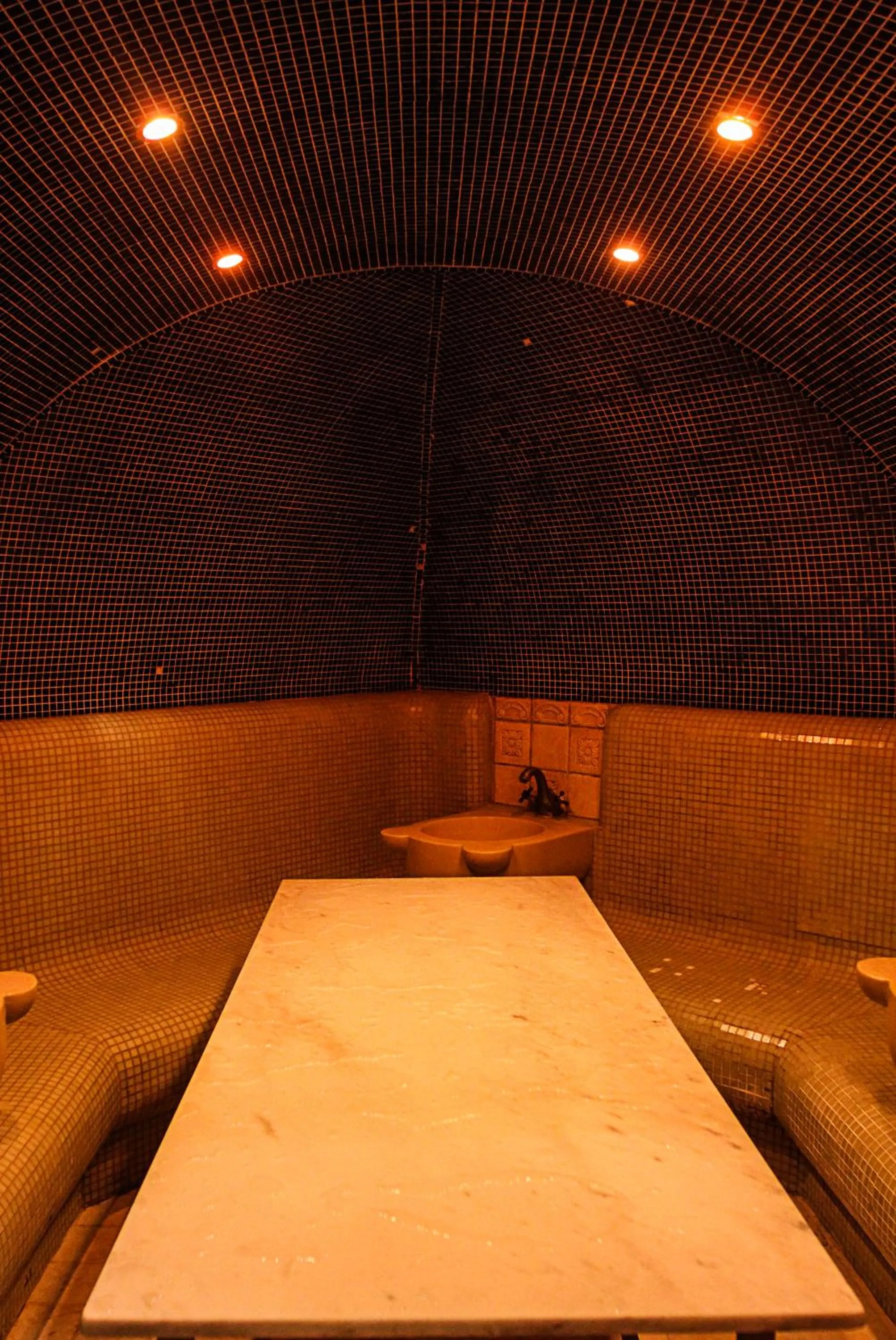 Steam room, Bed in Smartline Meridian Hotel