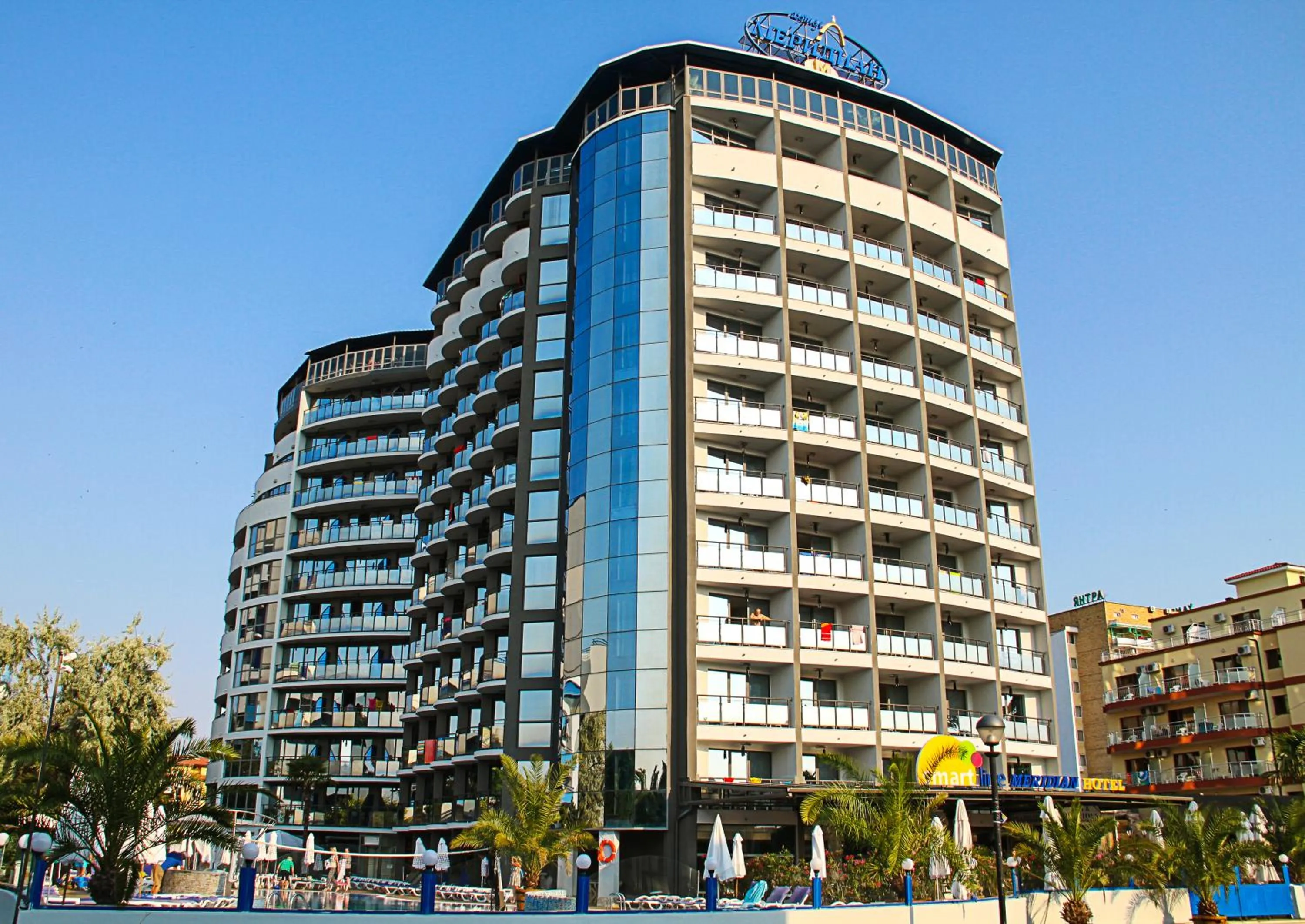 Property building in Smartline Meridian Hotel